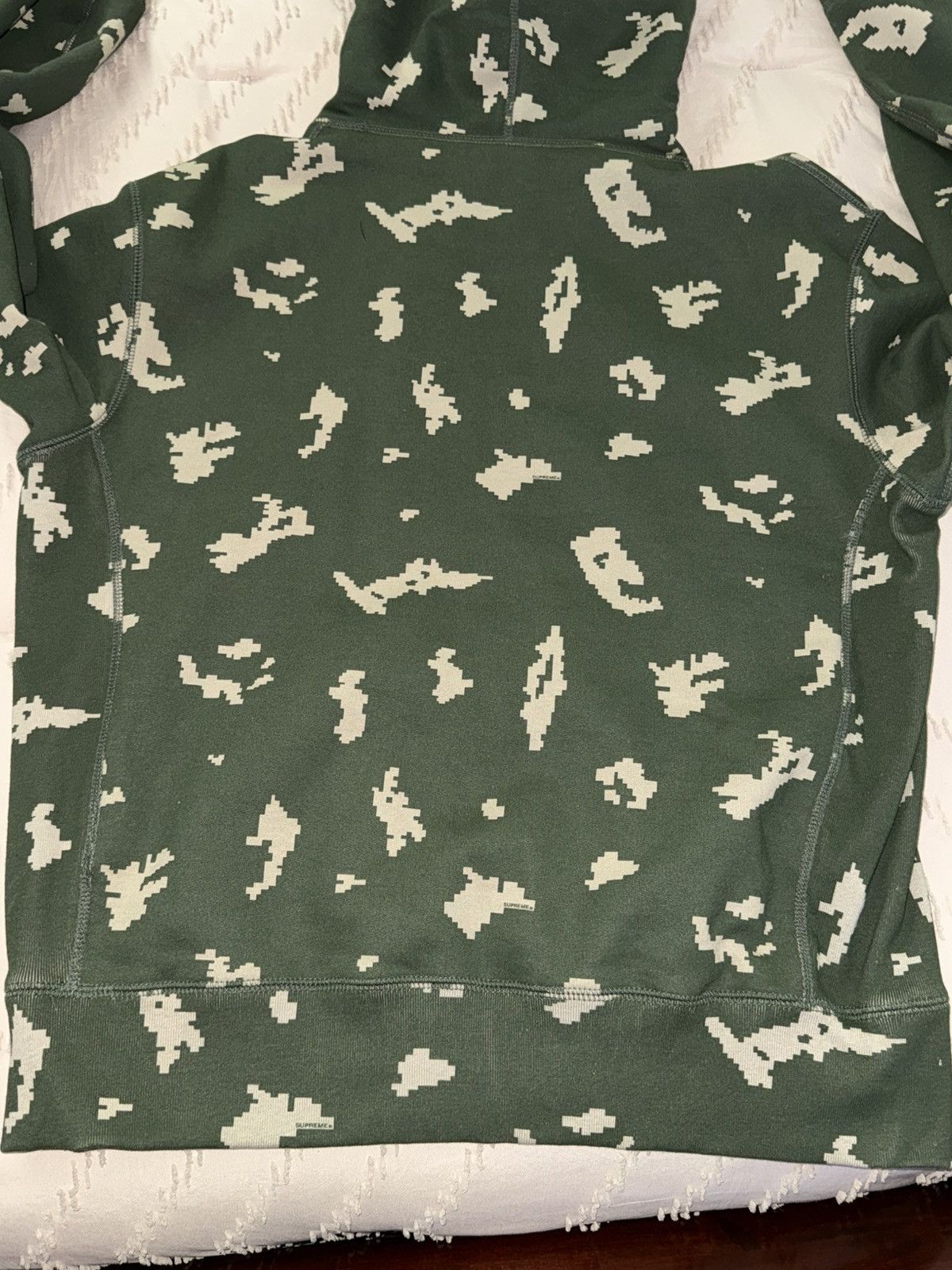 Supreme Supreme Box Logo Hooded Sweatshirt (FW21) olive russian camo Size US M / EU 48-50 / 2 - 3 Thumbnail