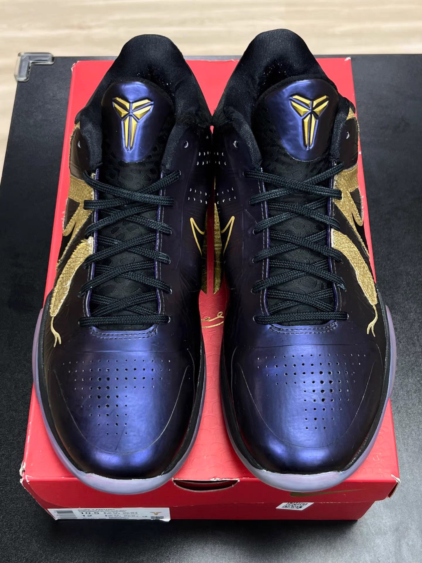 Nike Nike ZK5 Year of the Mamba Black Purple Gold K15 Size US 11.5 / EU 44-45 - 3 Thumbnail