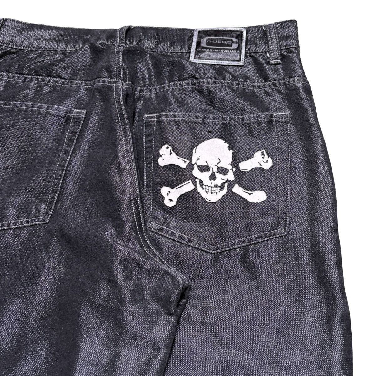 Guess Vintage 90s Guess Metallic Wash Skull Crossbones Jeans 33X31 Size US 33 - 2 Thumbnail