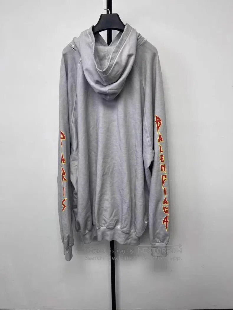 Balenciaga Balenciaga Logo Print Hooded Sweatshirt. Size US M / EU 48-50 / 2 - 2 Thumbnail