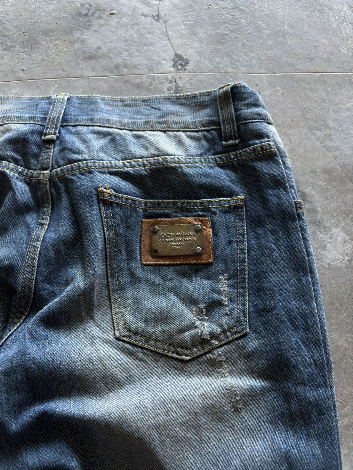 Dolce & Gabbana DOLCE & GABBANA distressed slim fit style Size US 35 - 12 Thumbnail