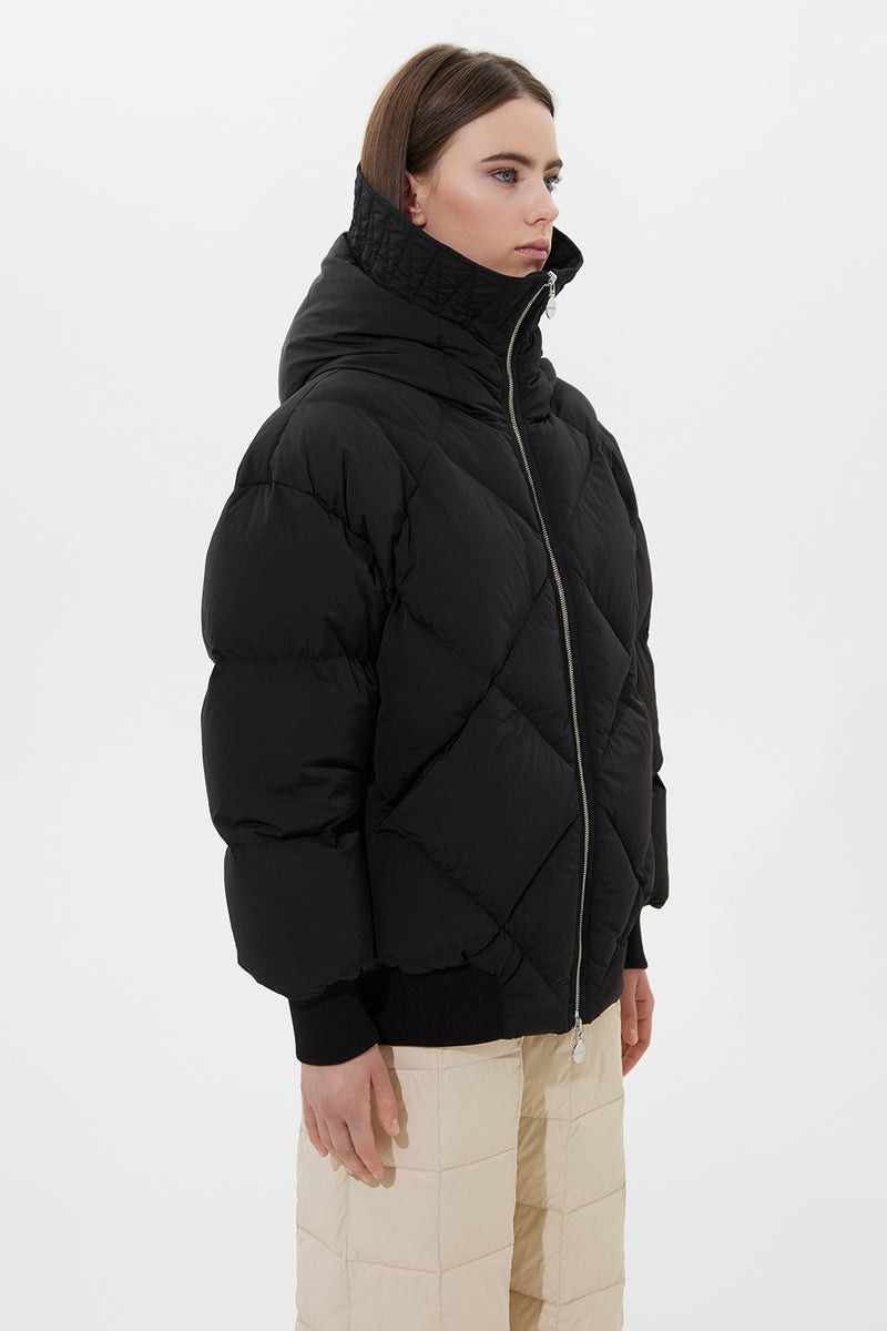 IENKI IENKI o1s22i1n1024 Short Down Jacket in Black Size XS / US 0-2 / IT 36-38 - 4 Thumbnail