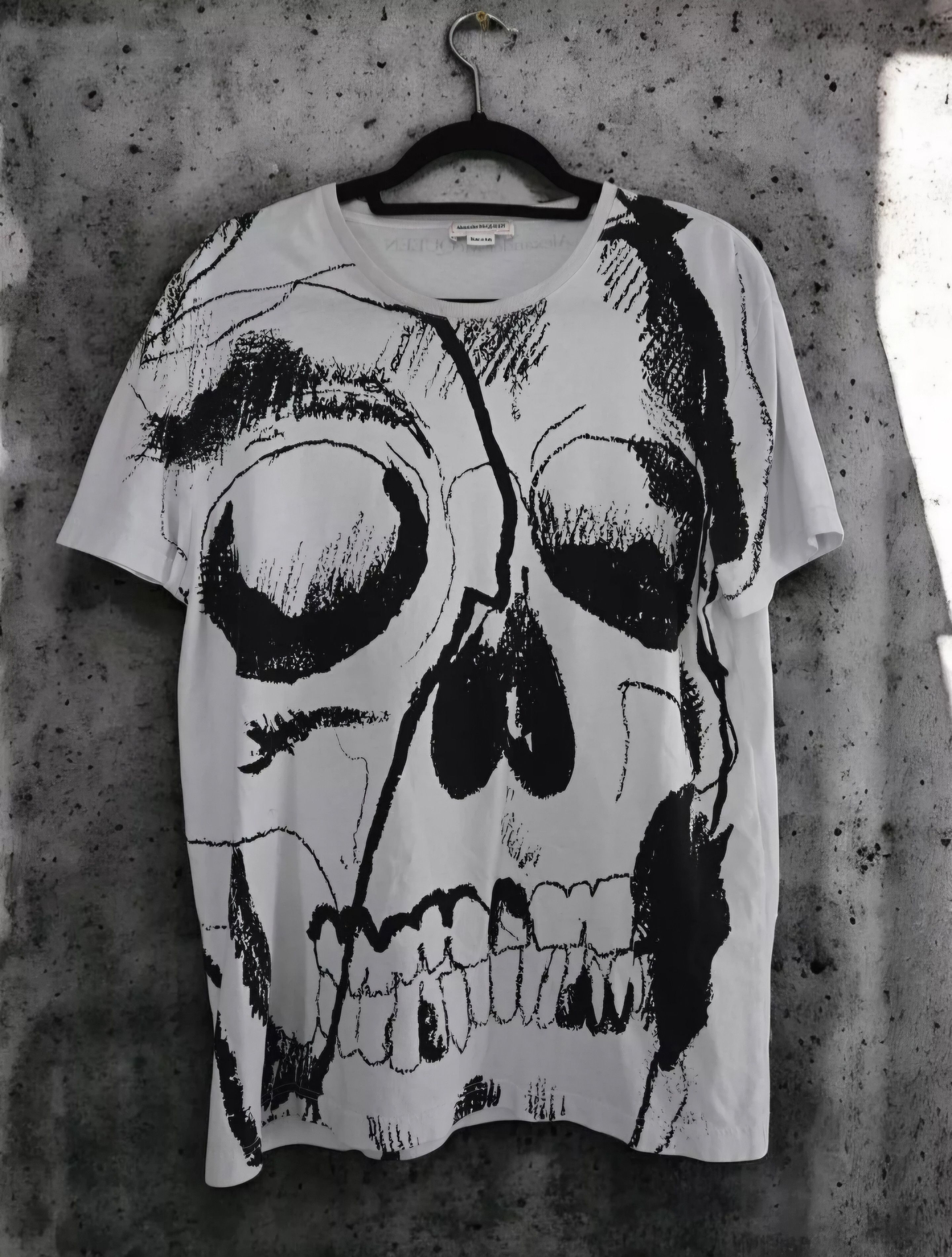 Alexander McQueen Alexander McQueen Abstract Skull T-Shirt Size US M / EU 48-50 / 2 - 1 Thumbnail