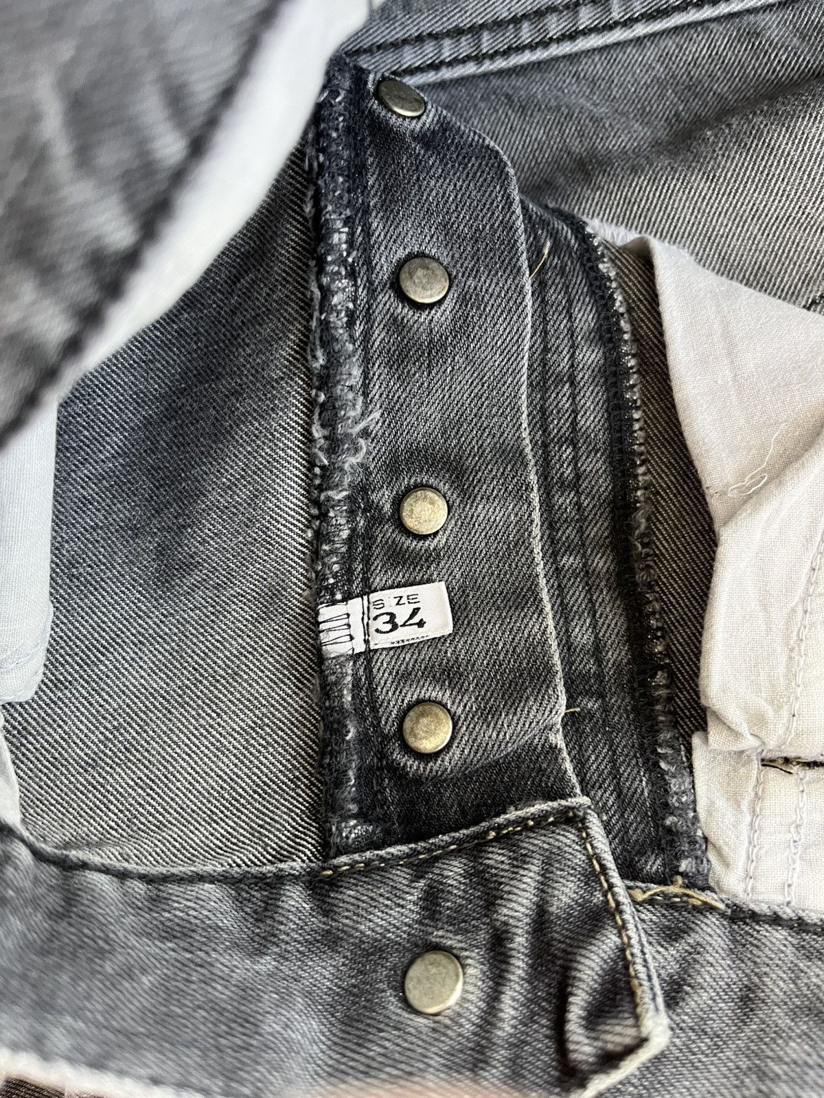 Armani Vintage Armani Jeans Distressed Y2K Italian Denim luxury sk8 Size US 34 / EU 50 - 24 Thumbnail