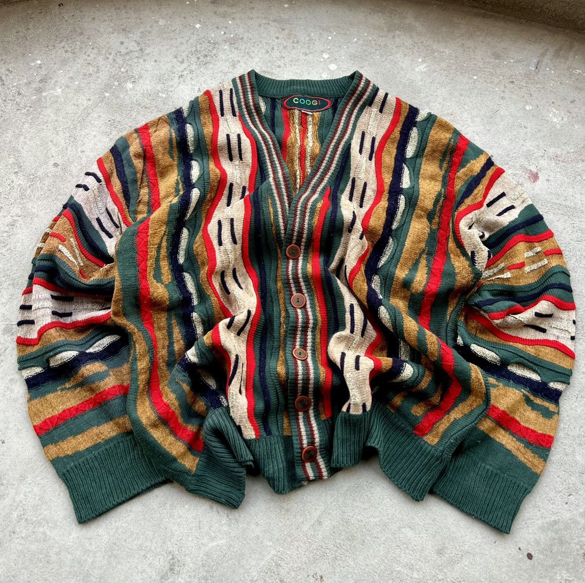 Coogi 💥SUPER RARE💥 VINTAGE COOGI 3D MULTICOLOURED CABLE CARDIGAN Size US L / EU 52-54 / 3 - 5 Thumbnail