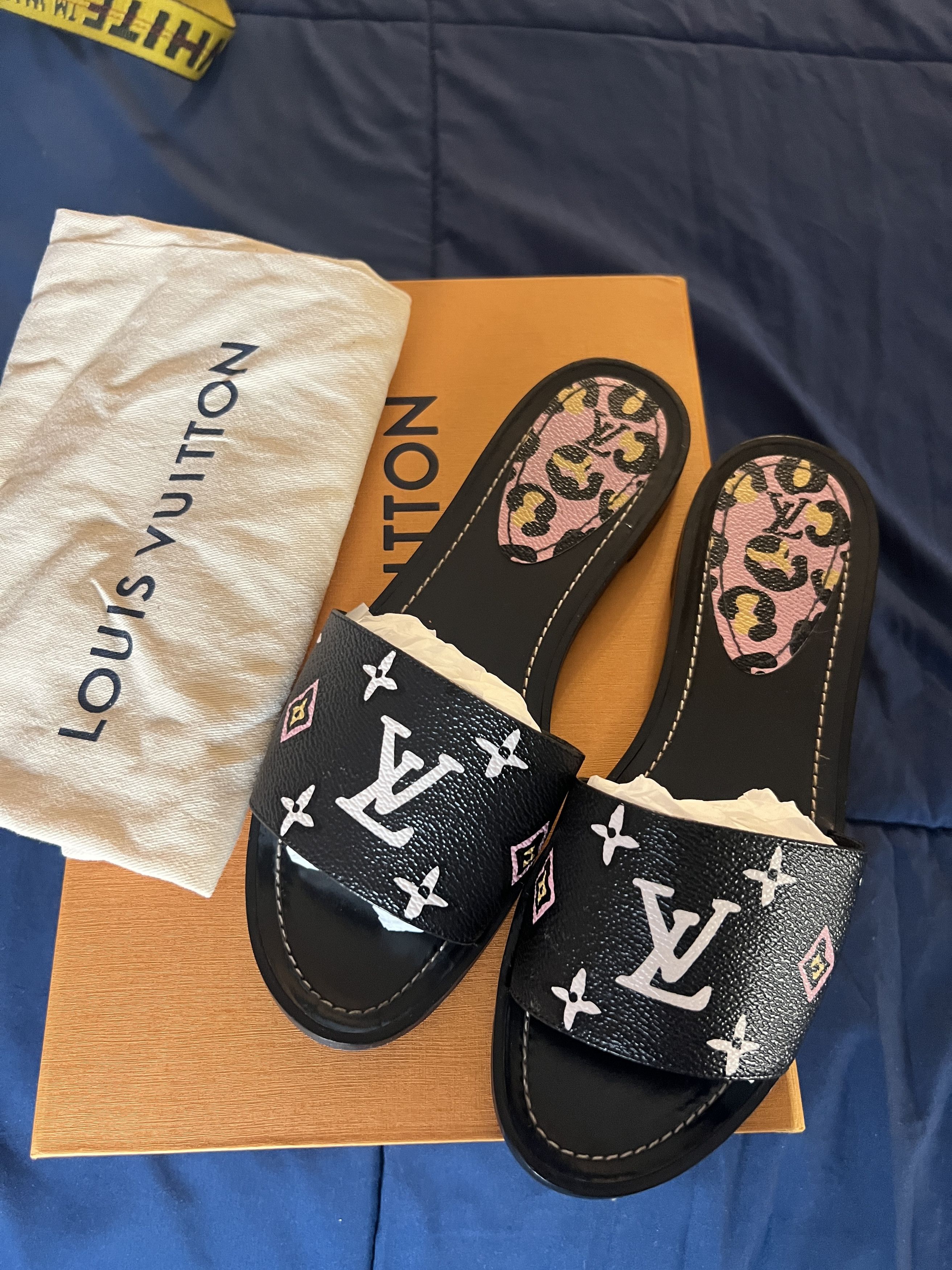 Louis Vuitton Louis Vuitton Black Monogram Slides SIZE 38 | Grailed