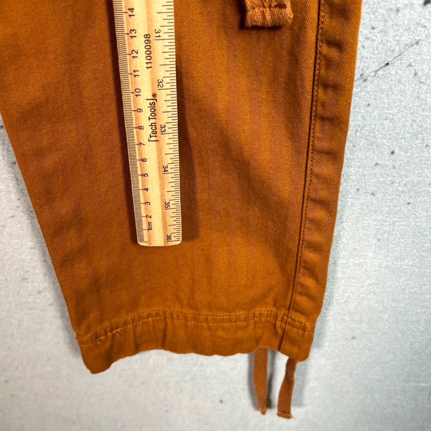 Bdg BDG Womens Cargo Pants Brown 28 100% Cotton Straight Leg High Rise Mens Womens Girls Boys? Size 28" / US 6 / IT 42 - 7 Thumbnail