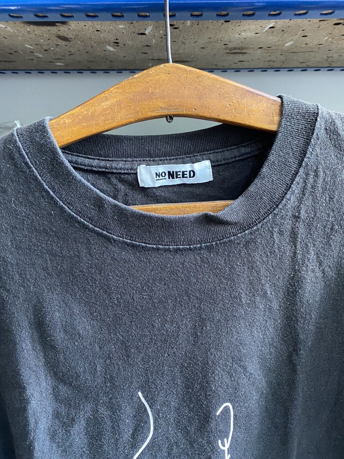 Vintage NO NEED HUMAN GRAPHICS TSHIRT Size US XXL / EU 58 / 5 - 4 Thumbnail