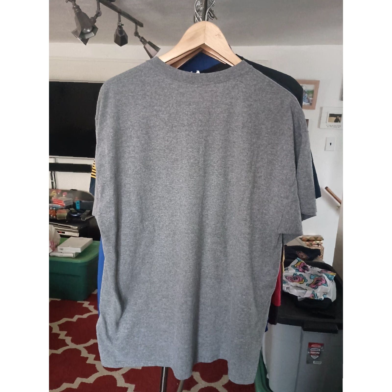 Gildan WCS Conservation Society 2019 Zebra T-shirt Gray XL Men Gildan 50/50 Cotton Poly Nature Zebra Theme Shirt Size US XL / EU 56 / 4 - 3 Thumbnail