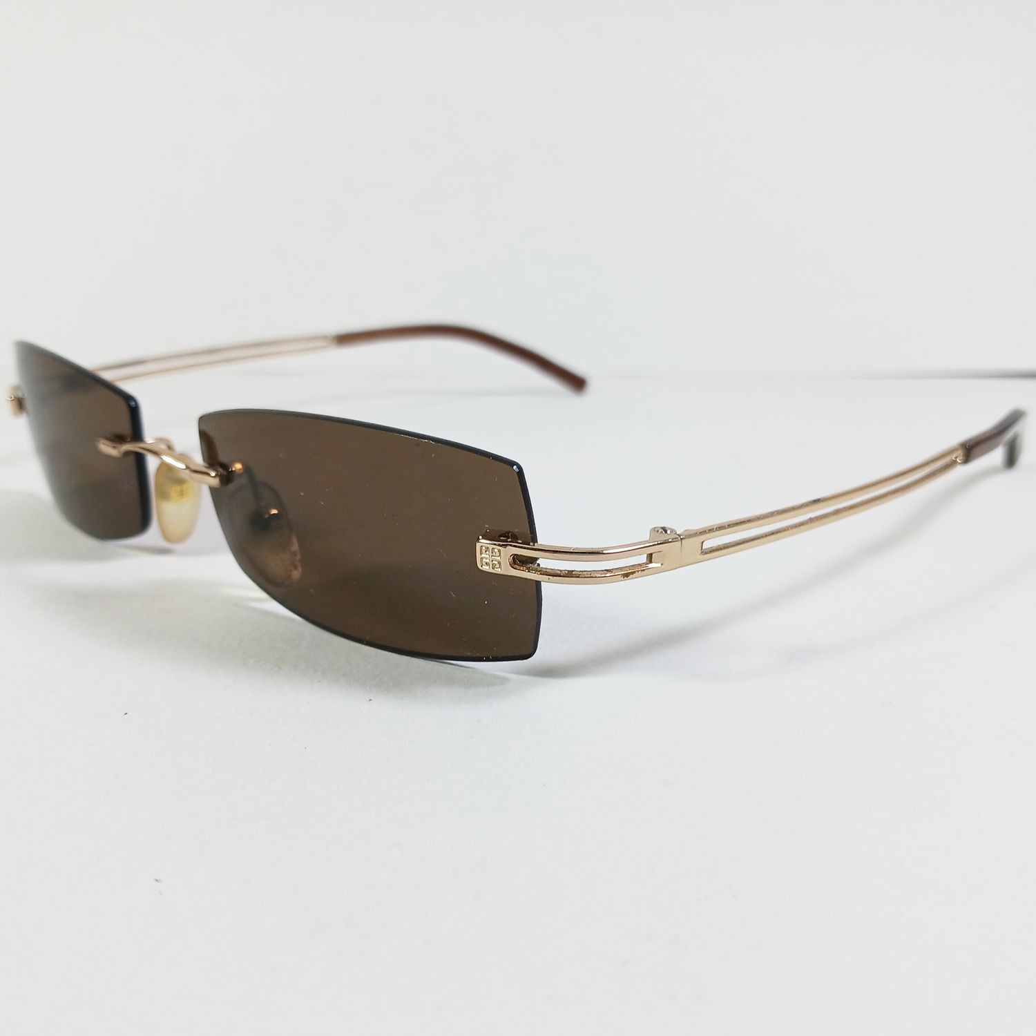 Givenchy × Vintage Givenchy SGV 002 Col300X Gold/Brown Slim Rimless Sunglasses Size ONE SIZE - 3 Thumbnail
