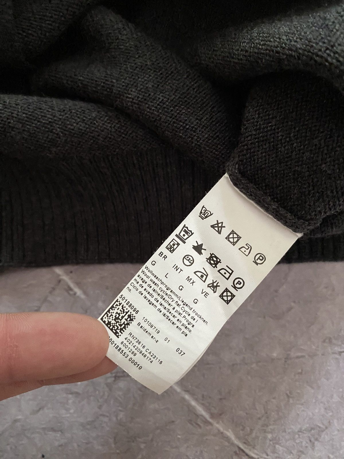 Hugo × Hugo Boss × Vintage Vintage Y2K Hugo Boss 100% Wool Full Zip Sweater Retro Size US L / EU 52-54 / 3 - 13 Thumbnail
