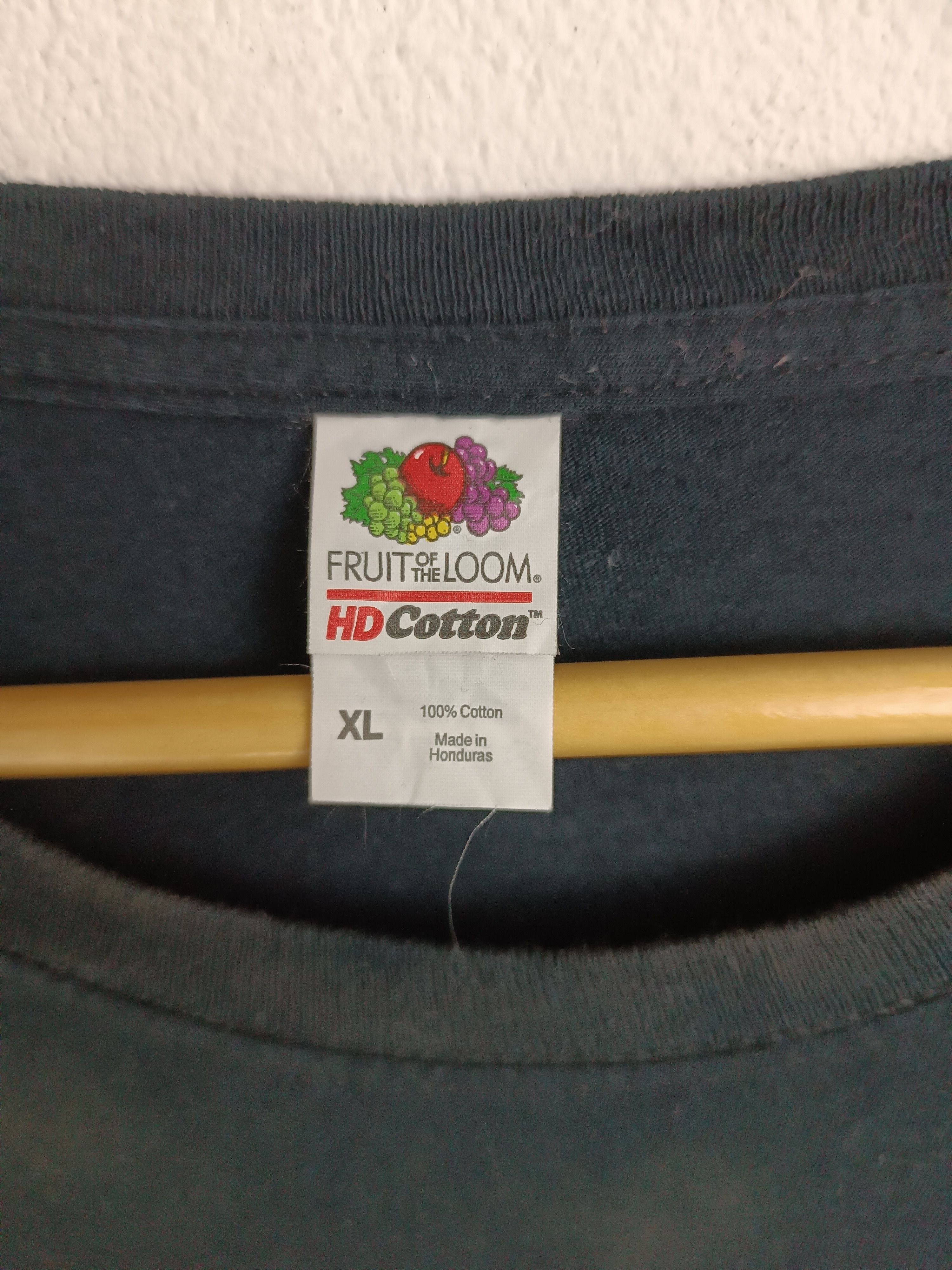 Vintage VINTAGE FADED OUTLANDER THE SERIES TEE CROWN BRIDGERTON Size US XL / EU 56 / 4 - 7 Thumbnail