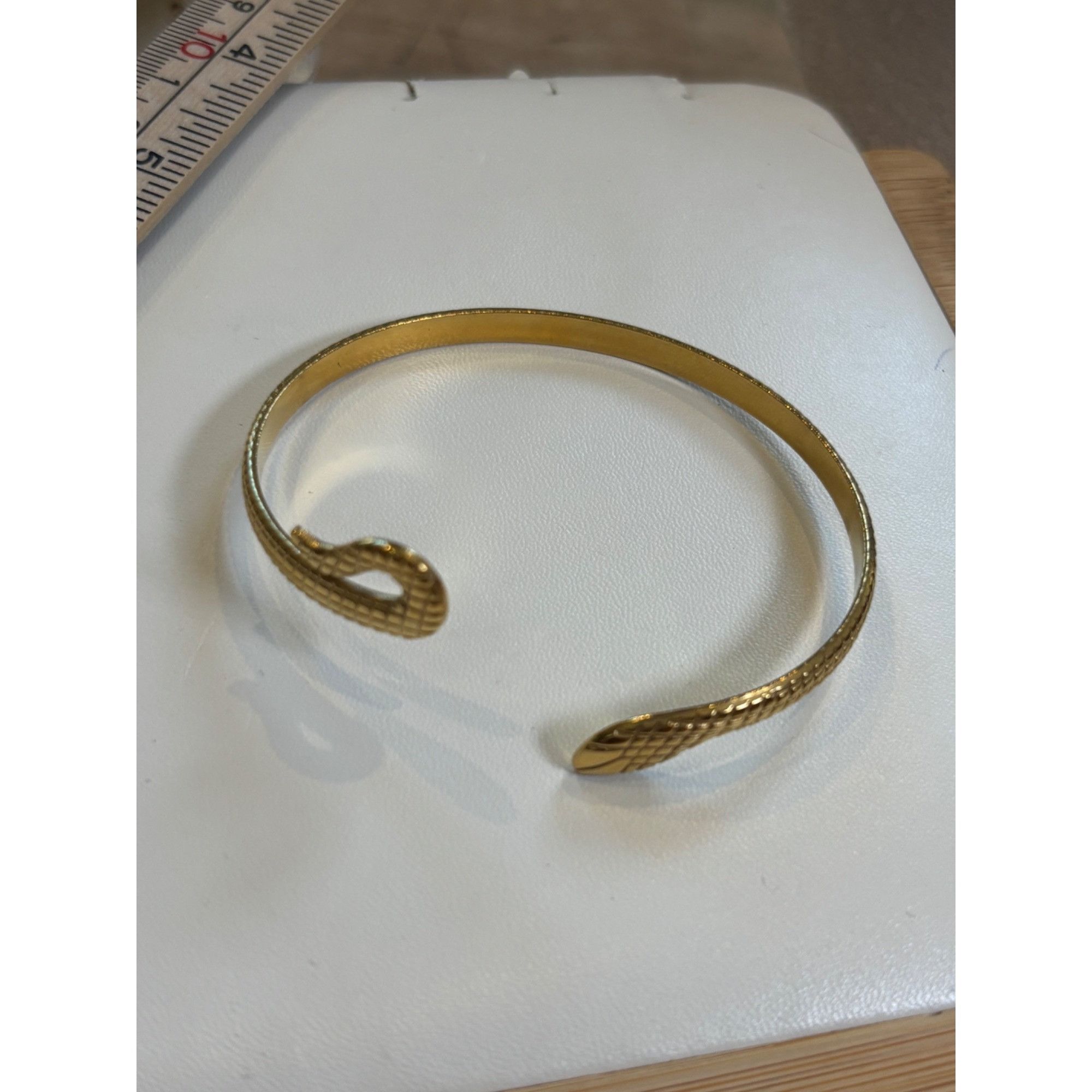 Other Vintage Gold Plated Snake Cuff Bracelet Size ONE SIZE - 8 Thumbnail