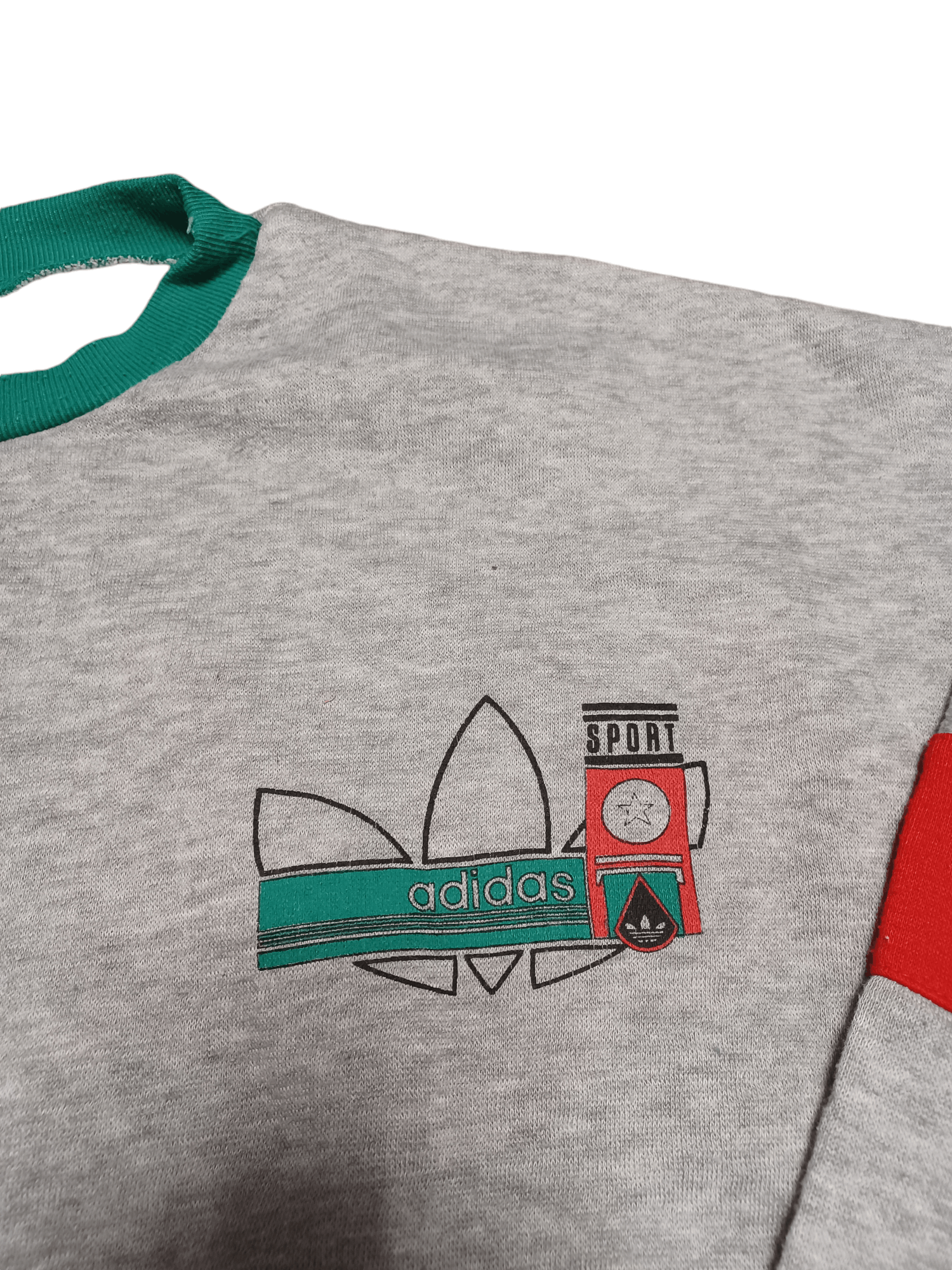 Adidas ADIDAS SPORT VINTAGE 90 BIGLOGO MADE IN SINGAPORE SWEATSHIRT Size US XL / EU 56 / 4 - 4 Thumbnail