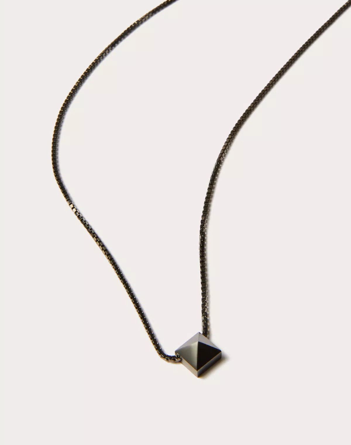 Valentino oc11z0725 Size:OS/ Melal Rockstud Necklace in Black Size ONE SIZE - 1 Thumbnail