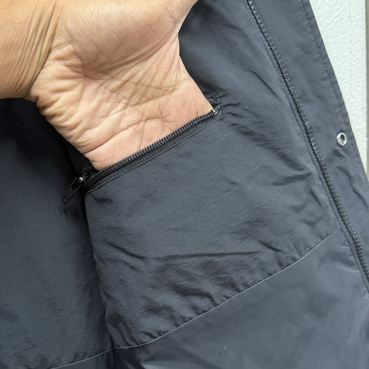 Sierra Vintage Sierra Designs Hooded Mountain Jacket Black Size US L / EU 52-54 / 3 - 11 Thumbnail
