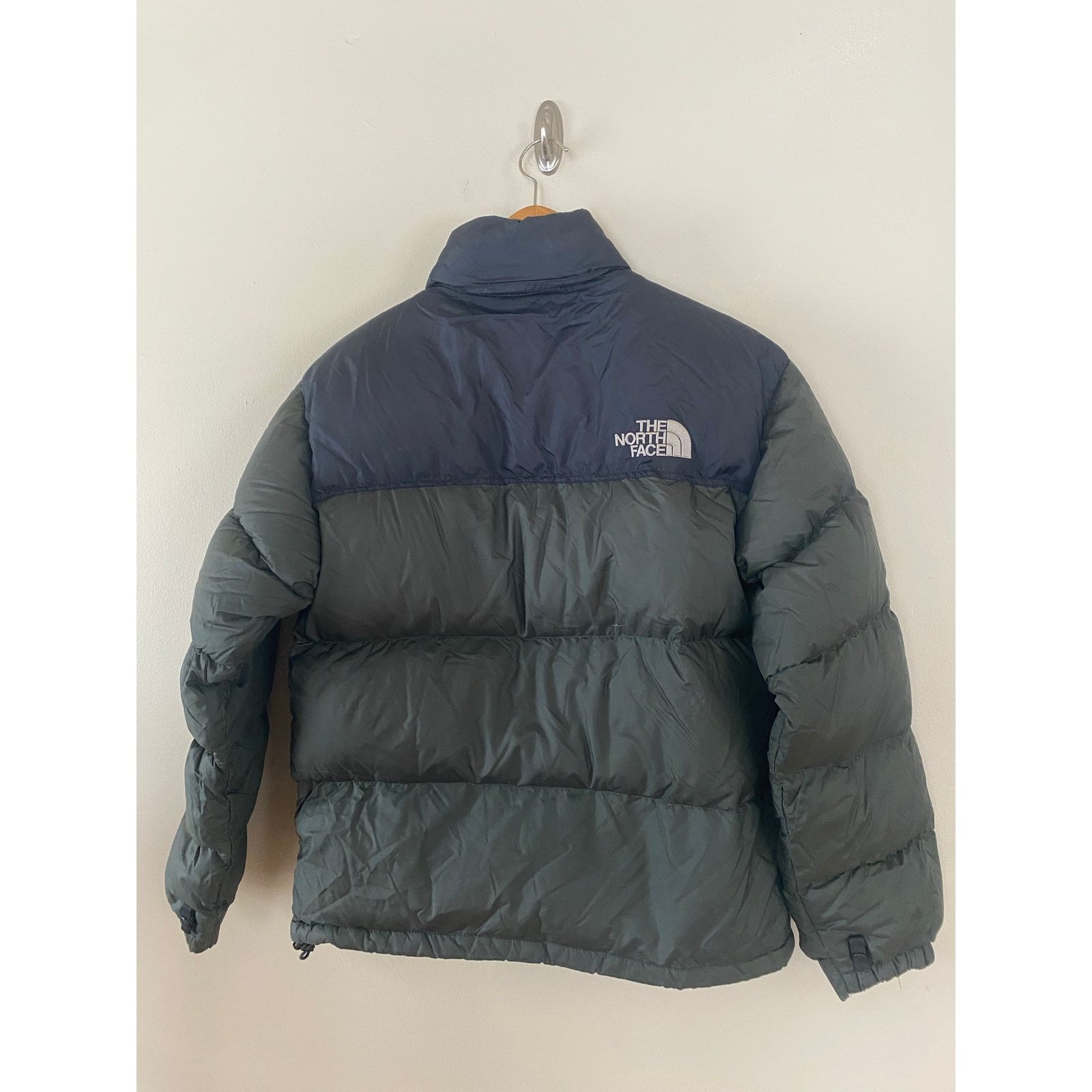 The North Face The North Face TNF 700 Nuptse Black Green Down Puffer M Size US M / EU 48-50 / 2 - 6 Thumbnail