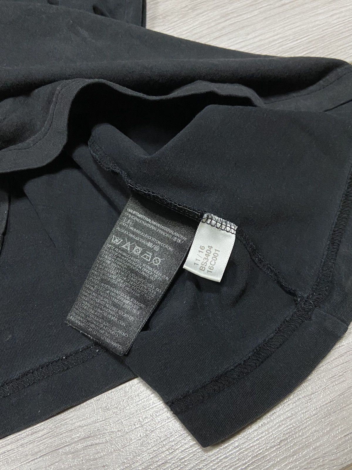 Yohji Yamamoto Y-3 Yohji Yamamoto x Adidas long t-shirt around stripes Size US M / EU 48-50 / 2 - 9 Thumbnail