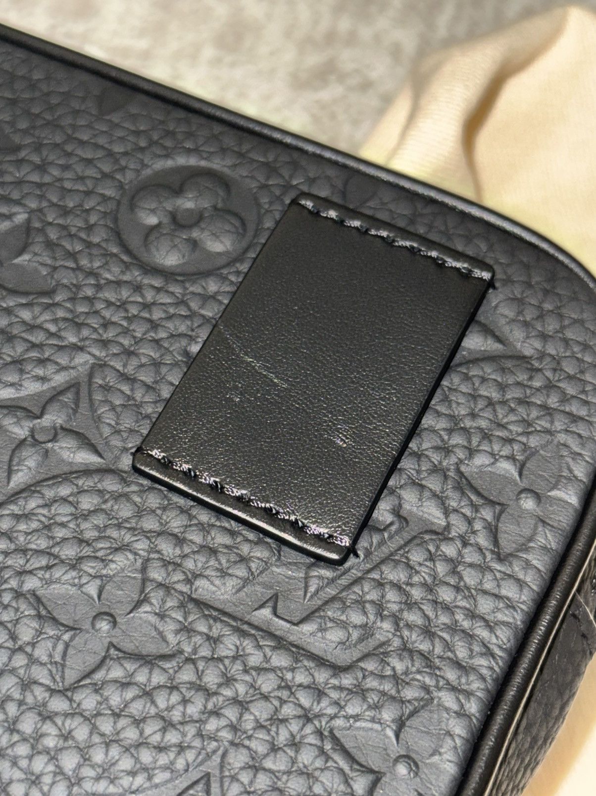 Louis Vuitton LV Taurillon Monogram Solar Ray Size ONE SIZE - 4 Thumbnail
