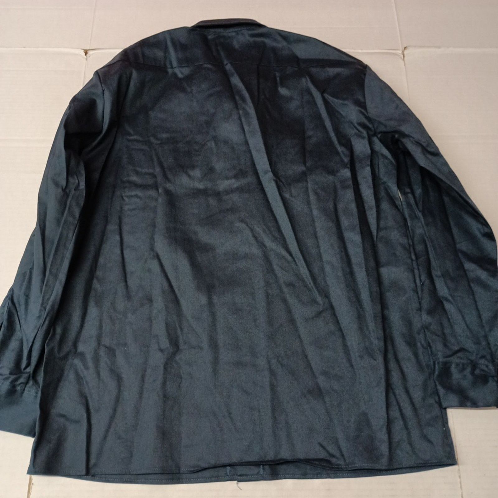 Dickies Dickies Essential Work Shirt Men Size L Blue Temp Control Size US L / EU 52-54 / 3 - 7 Thumbnail