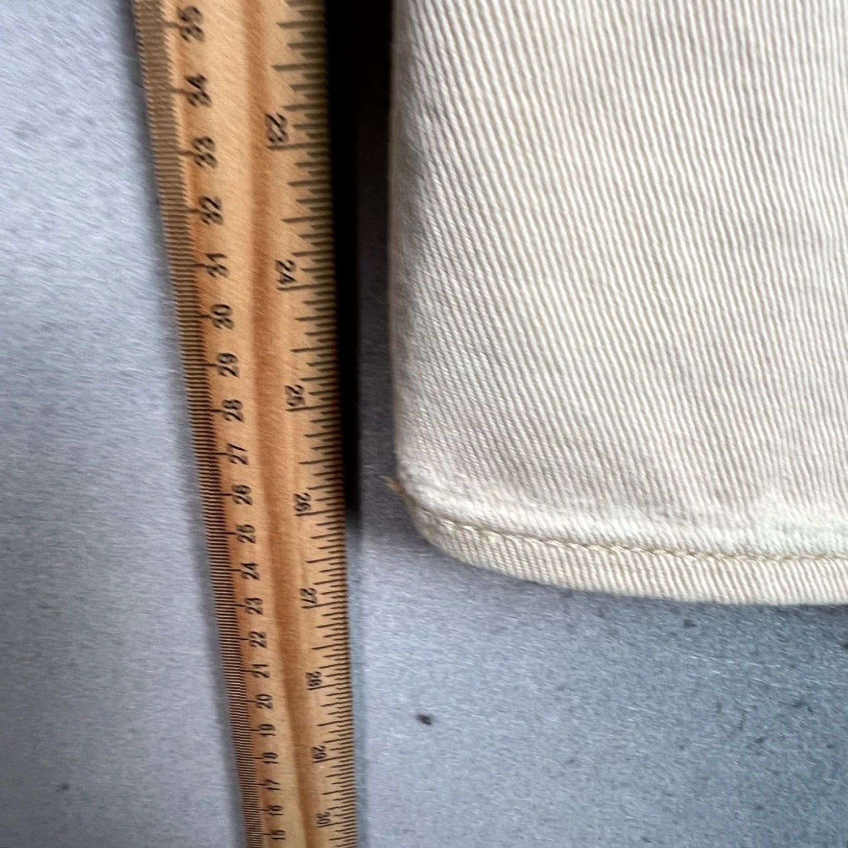 Levi's Levis 502 Beige Tapered Fit Jeans 31 x 30 Cotton Denim Men Jeans Size 31 Beige Tapered Levi's 502 Vintage/Regular Size US 31 - 7 Thumbnail