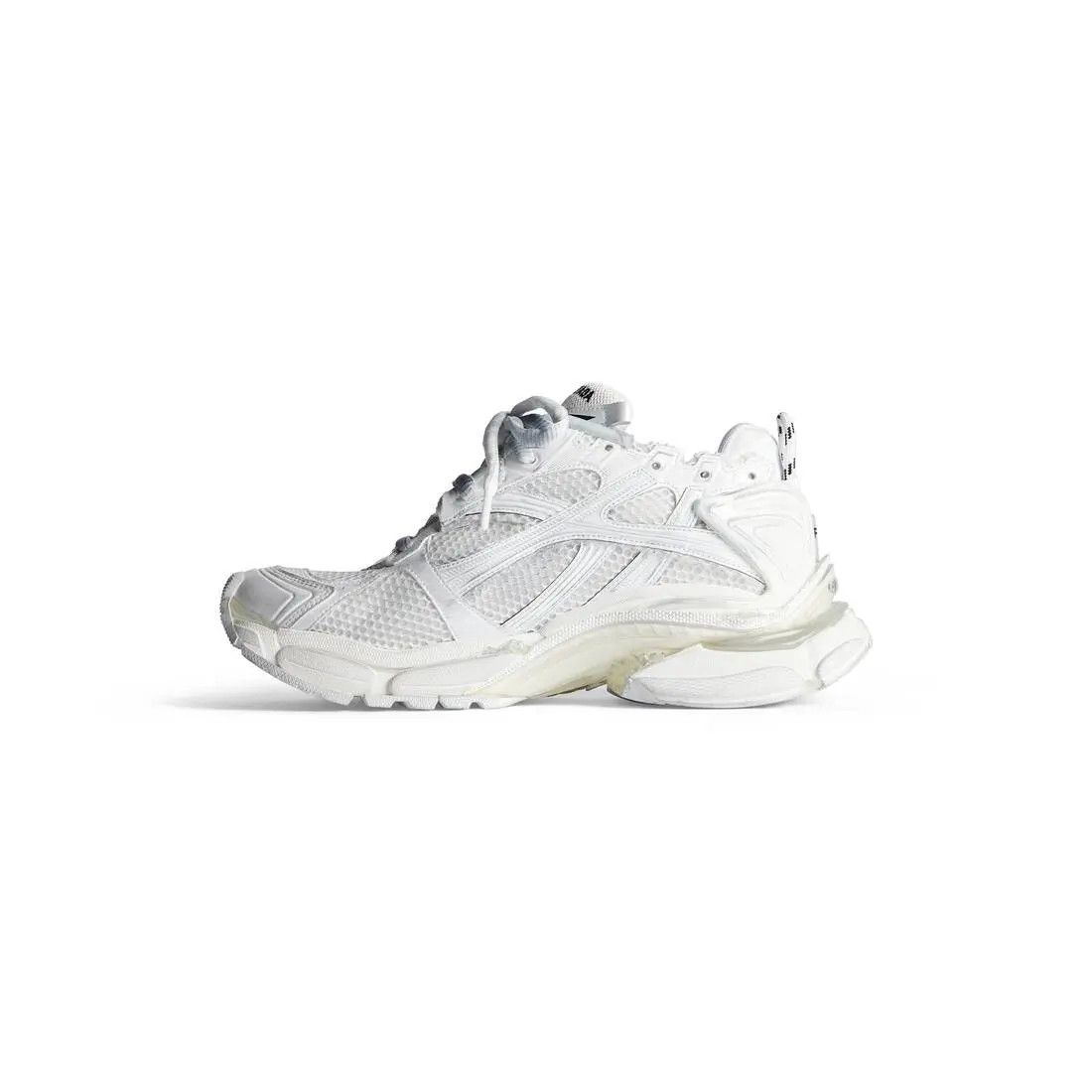 Balenciaga o1w1db10426 Runner Sneakers in White Size US 10 / EU 43 - 2 Thumbnail