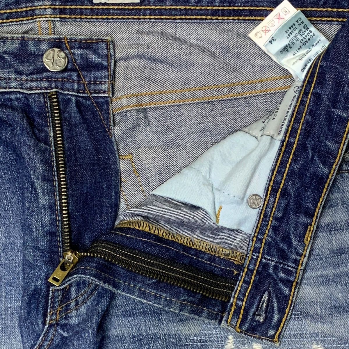 AG Adriano Goldschmied Vintage USA AG Faded Wash Patch Distressed Baggy Jeans Size US 37 - 9 Thumbnail