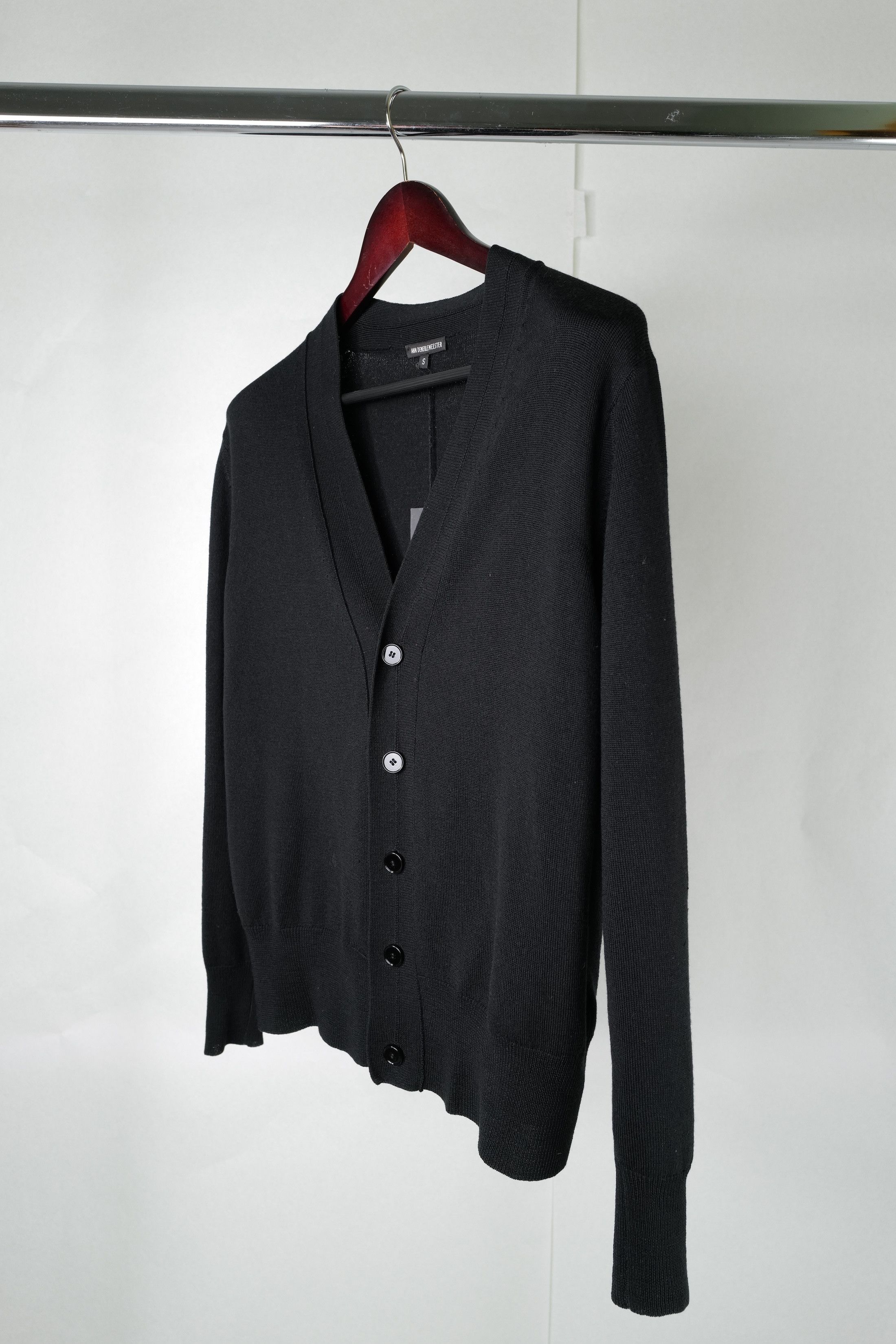 Ann Demeulemeester Ann Demeulemeester Wool Cardigan Size US S / EU 44-46 / 1 - 14 Thumbnail