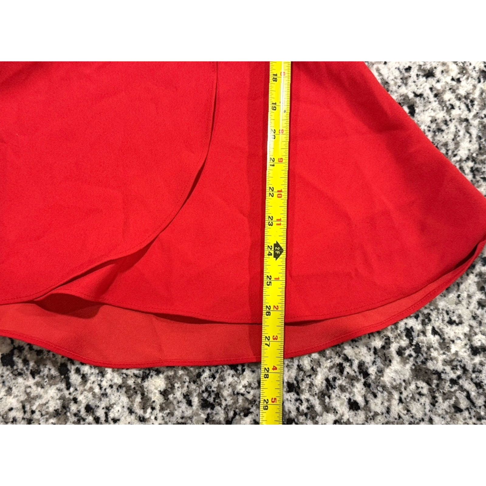 Anthropologie Maeve Anthropologie Pants Women’s 8 Red Crop Wide Leg NWT Womens Size 30" / US 8 / IT 44 - 6 Thumbnail