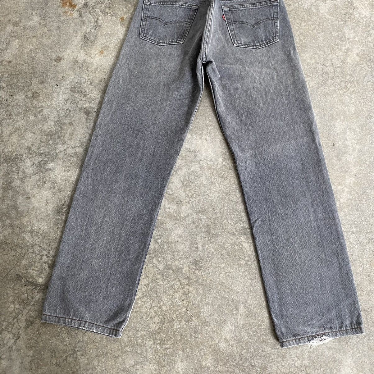 Levi's Vintage 80’s Levis 501 Faded Ash Grey Denim Jeans Size US 30 / EU 46 - 12 Thumbnail