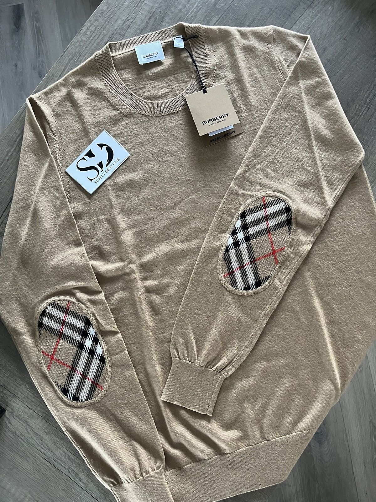 Burberry Burberry bempton elbow check sweatshirt Size L / US 10 / IT 46 - 1 Thumbnail