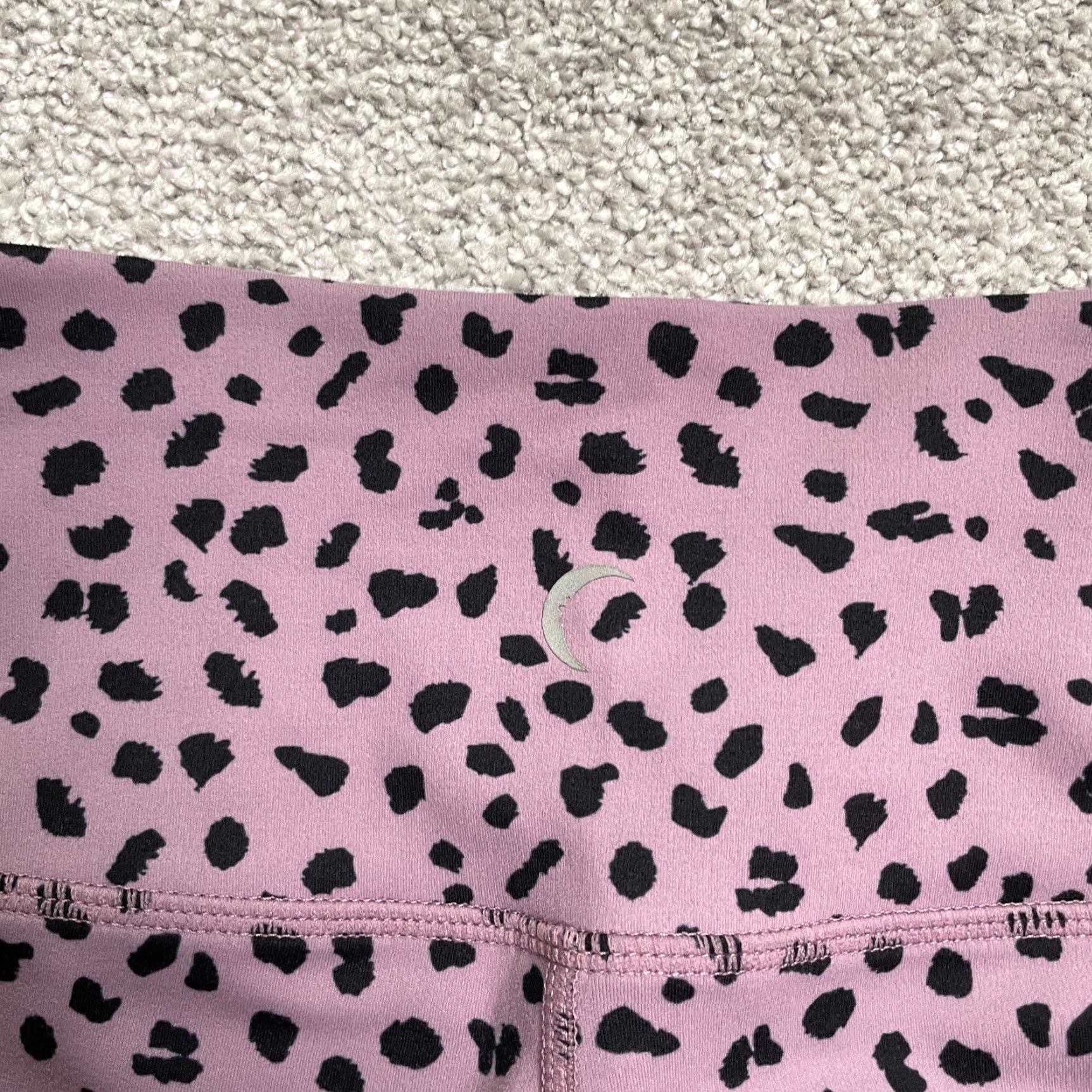 Vintage Zyia Leggings Womens 2 Purple Leopard Animal Print Active Compression Athletic Yoga Gym 24x24 Size 26" / US 2 / IT 38 - 4 Thumbnail