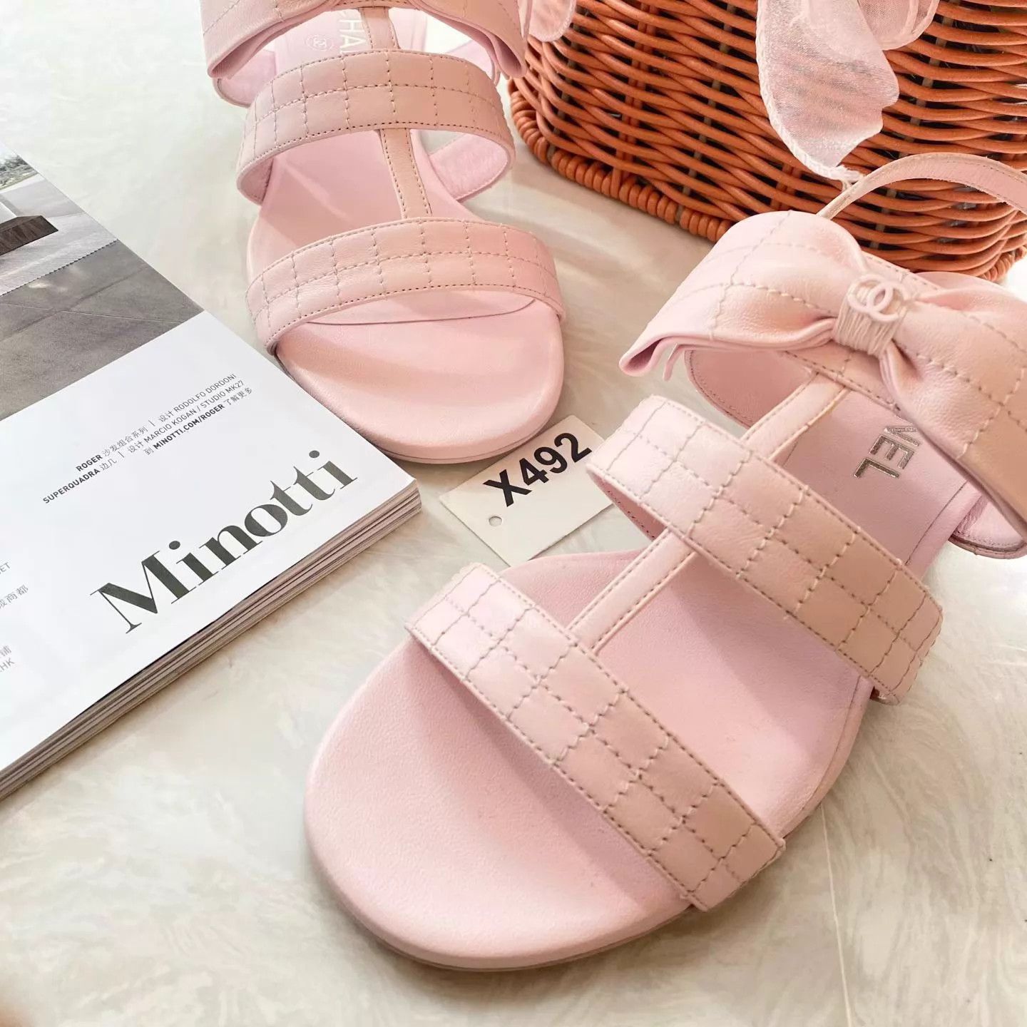 Chanel Chanel Blush Bow Lambskin Sandals 38C Size US 7.5 / IT 37.5 - 4 Thumbnail