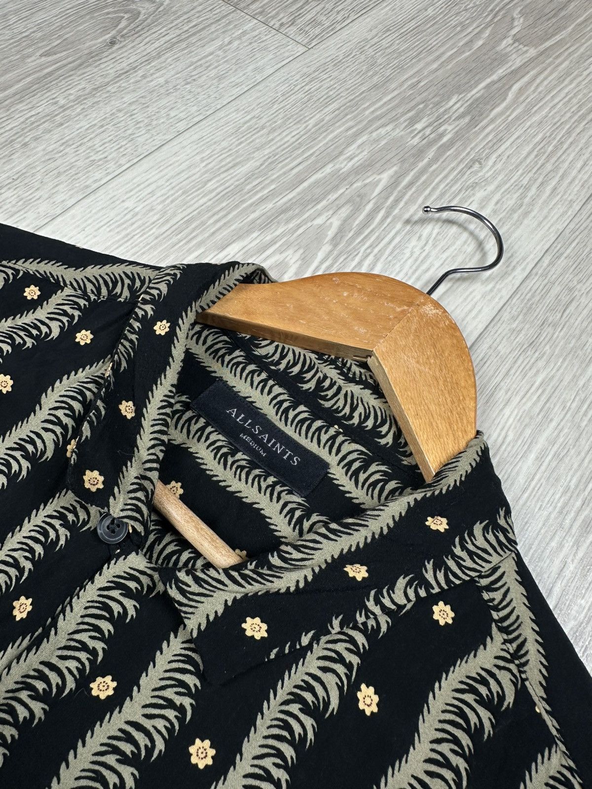 Allsaints Allsaints Laurel SS Viscose Hawaiian Shirt Short Sleeve Size US M / EU 48-50 / 2 - 6 Thumbnail