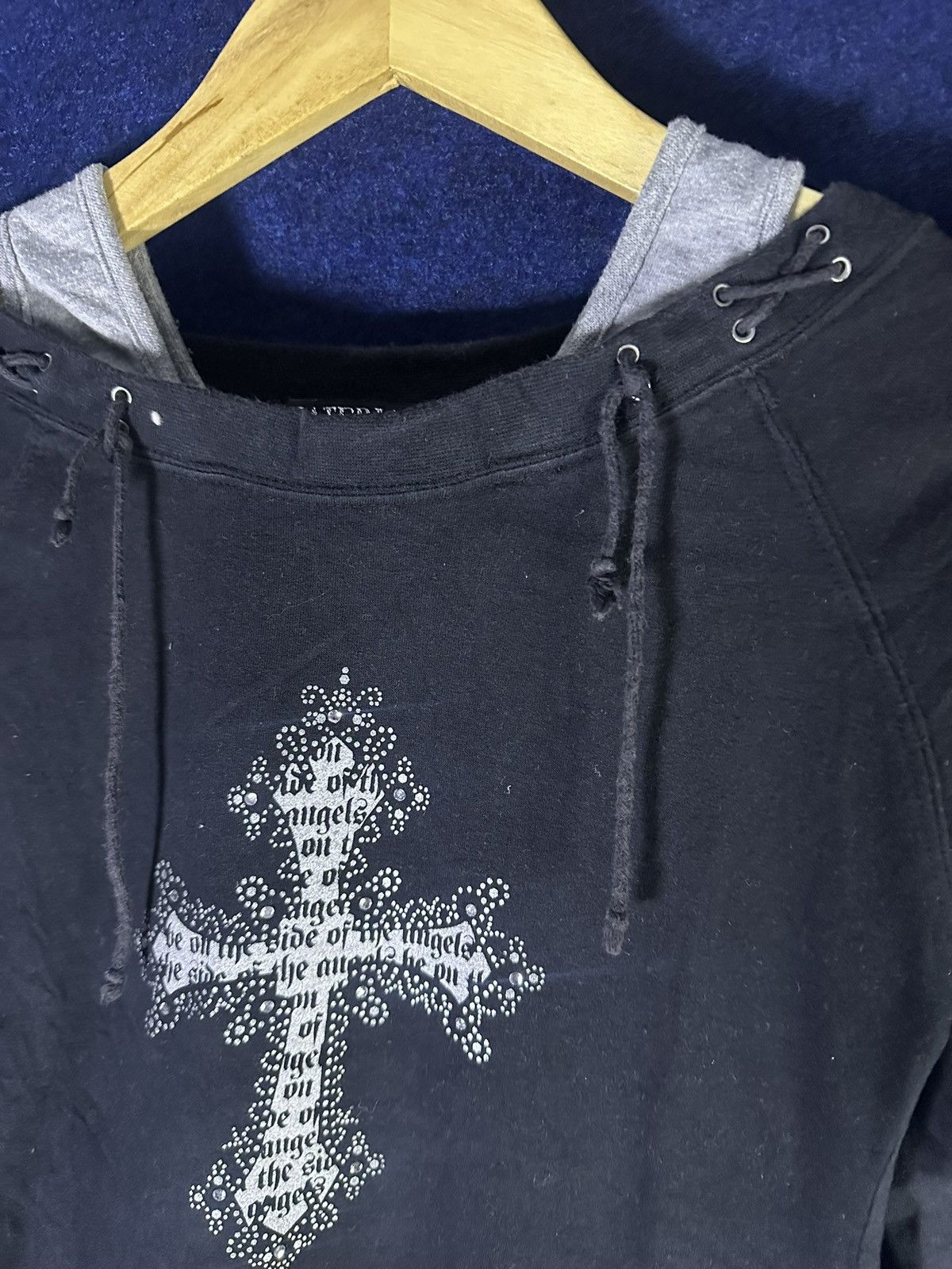 Japanese Brand Japanese Cross Rhinestone Longsleeve Chrome Hearts Style Size S / US 4 / IT 40 - 3 Thumbnail