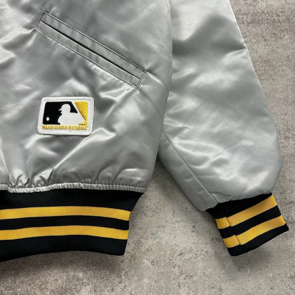 MLB × Vintage PITTSBURGH PIRATES FELCO SATIN BOMBER JACKET SILVER Size US L / EU 52-54 / 3 - 3 Thumbnail