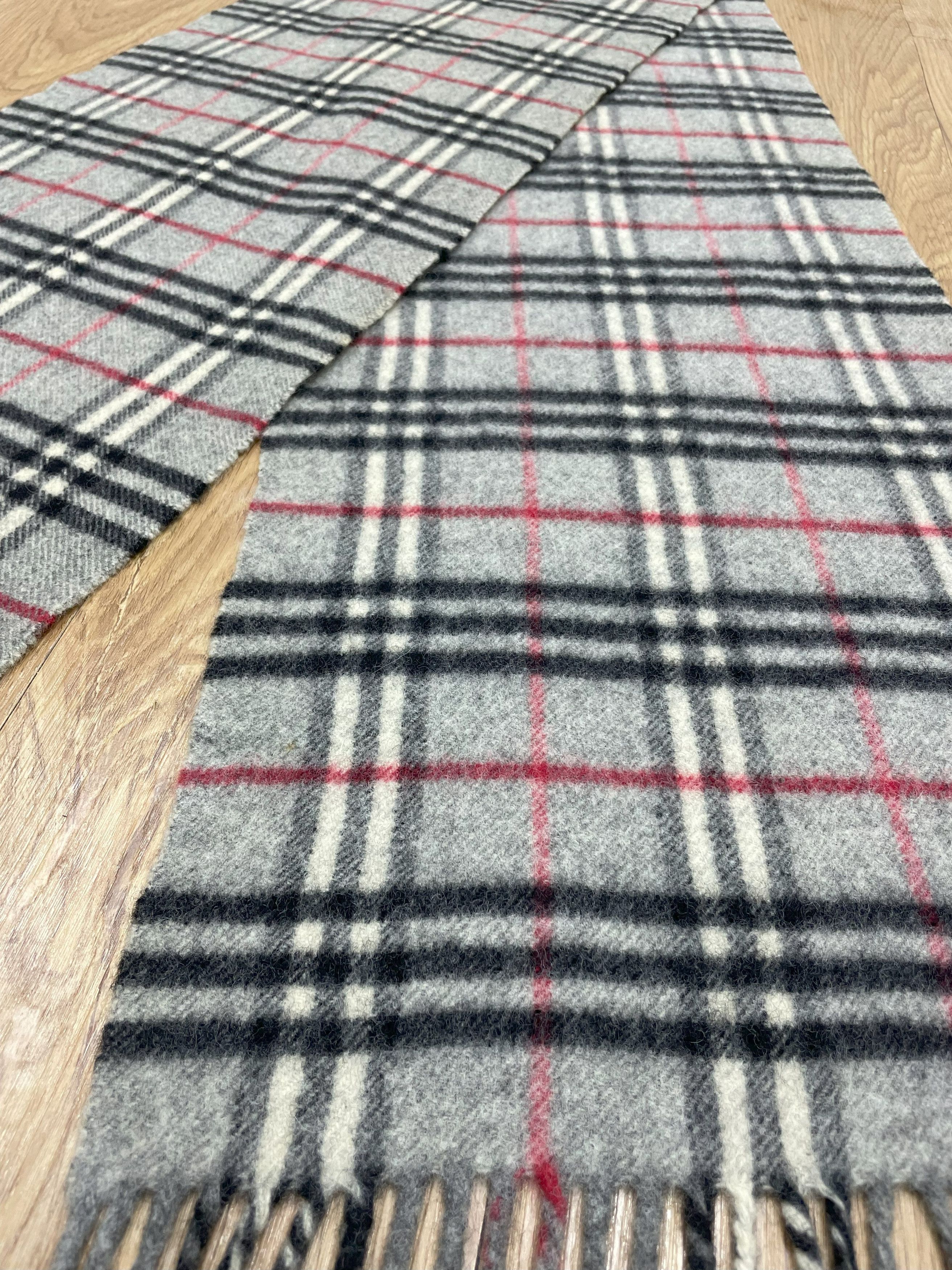 Burberry Burberrys Scarf / Muffler - 6155 Size ONE SIZE - 5 Thumbnail