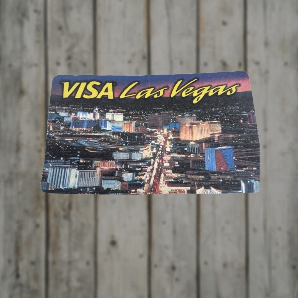 Delta VINTAGE Las Vegas Shirt Mens XL White Y2K Graphic Print Skyline “Visa Las Vegas” Size US XL / EU 56 / 4 - 1 Thumbnail