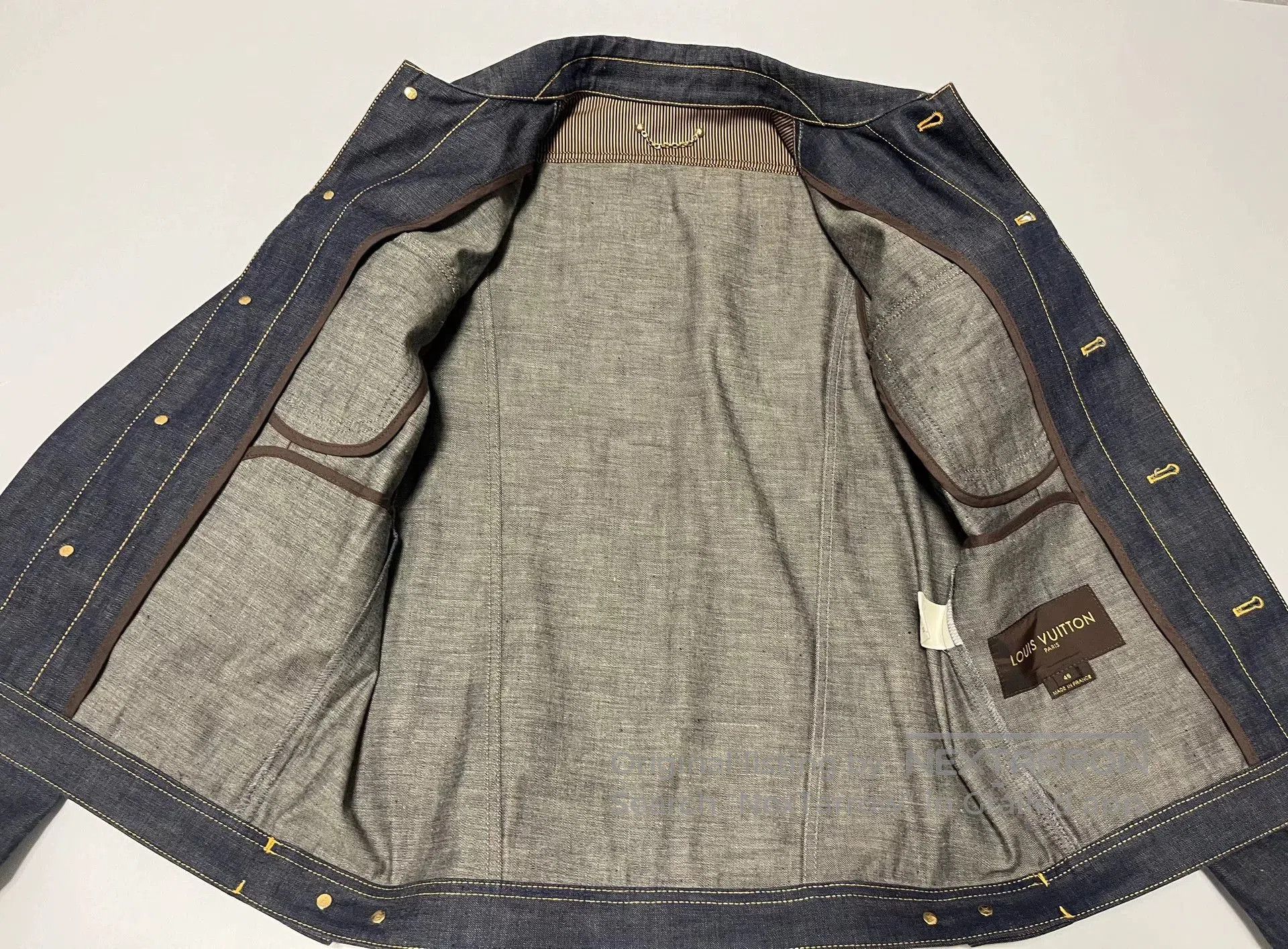 Louis Vuitton louis vuitton denim jacket for men and women. Size US M / EU 48-50 / 2 - 6 Thumbnail
