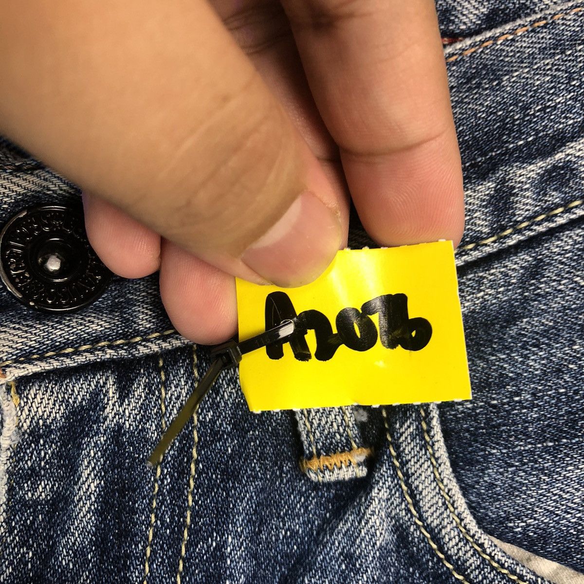 Levi's Levis Blue Distressed Denim Pants #A2076 Size US 29 - 12 Thumbnail