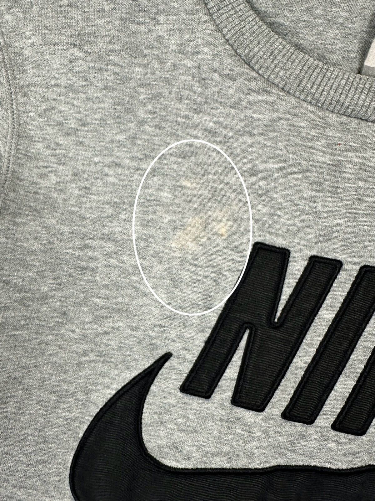 Nike Nike Mens Vintage Centr Logo Sweatshirt Size US S / EU 44-46 / 1 - 7 Thumbnail