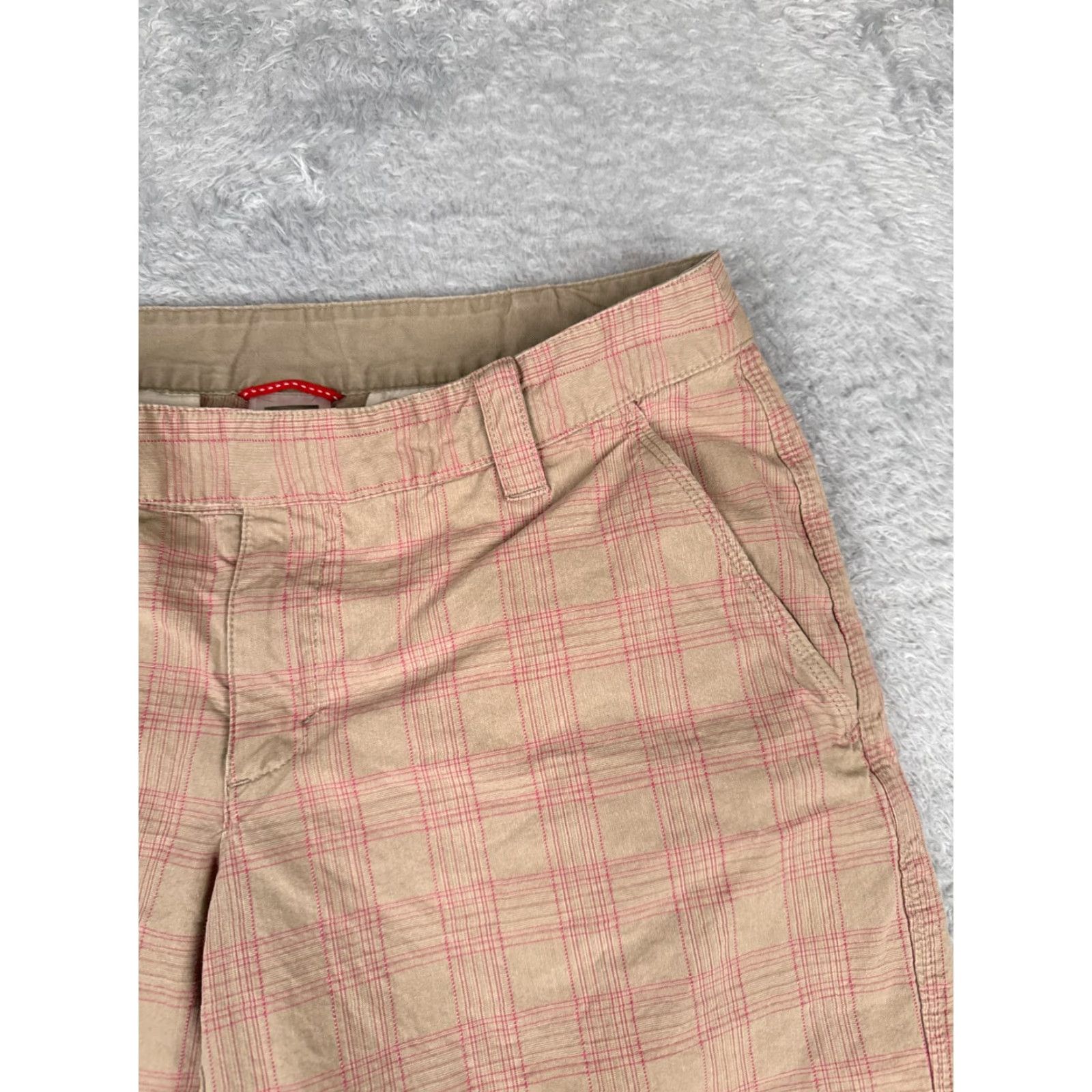 The North Face The North Face Shorts Women 8 Beige Plaid Chino 100% Cotton Flat Golf Hike 30x11 Size 30" / US 8 / IT 44 - 5 Thumbnail