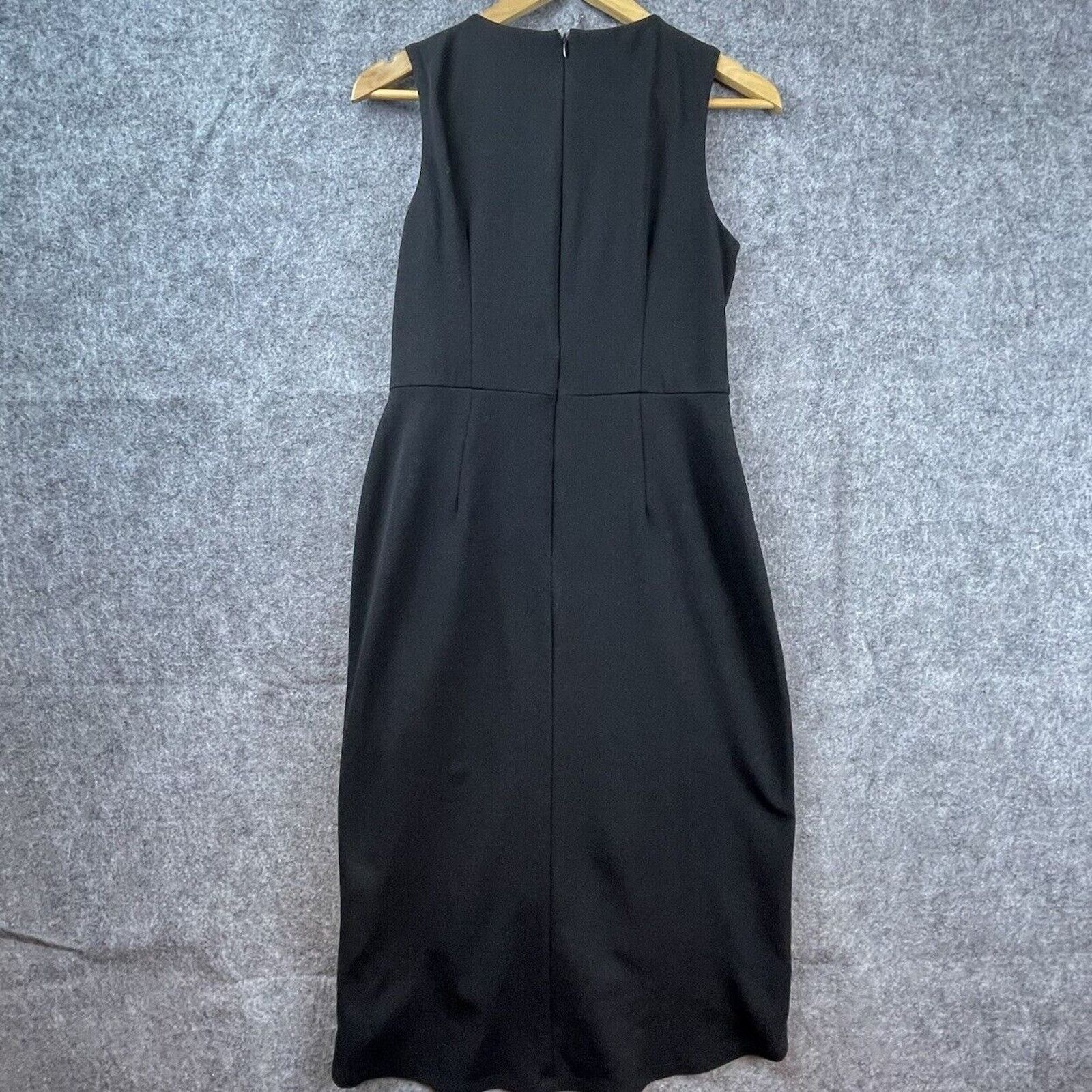 MAGGY LONDON Maggy London Dress 6 LBD Minimalist Faux Wrap Career Simple Size M / US 6-8 / IT 42-44 - 2 Thumbnail
