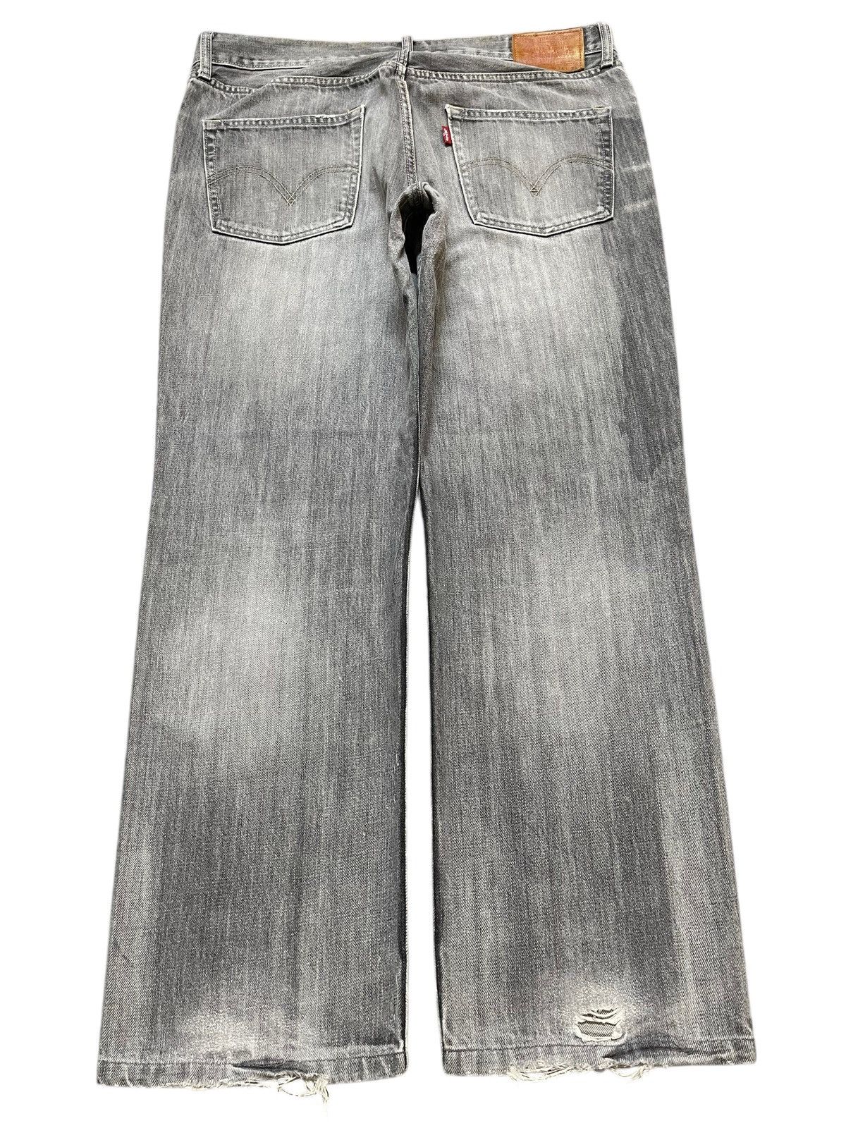 Levi's Vintage 90s Levis 502 Faded Wash Distress Style Loose Jeans Size US 36 / EU 52 - 2 Thumbnail