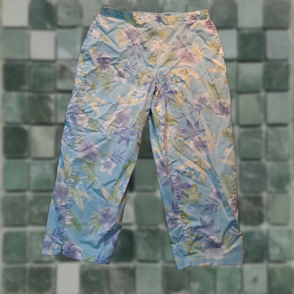 Vintage ERIKA Pants Women Blue Floral Size 10 Womens Regular Floral Pattern Ankle Pants Size 32" / US 10 / IT 46 - 1 Thumbnail