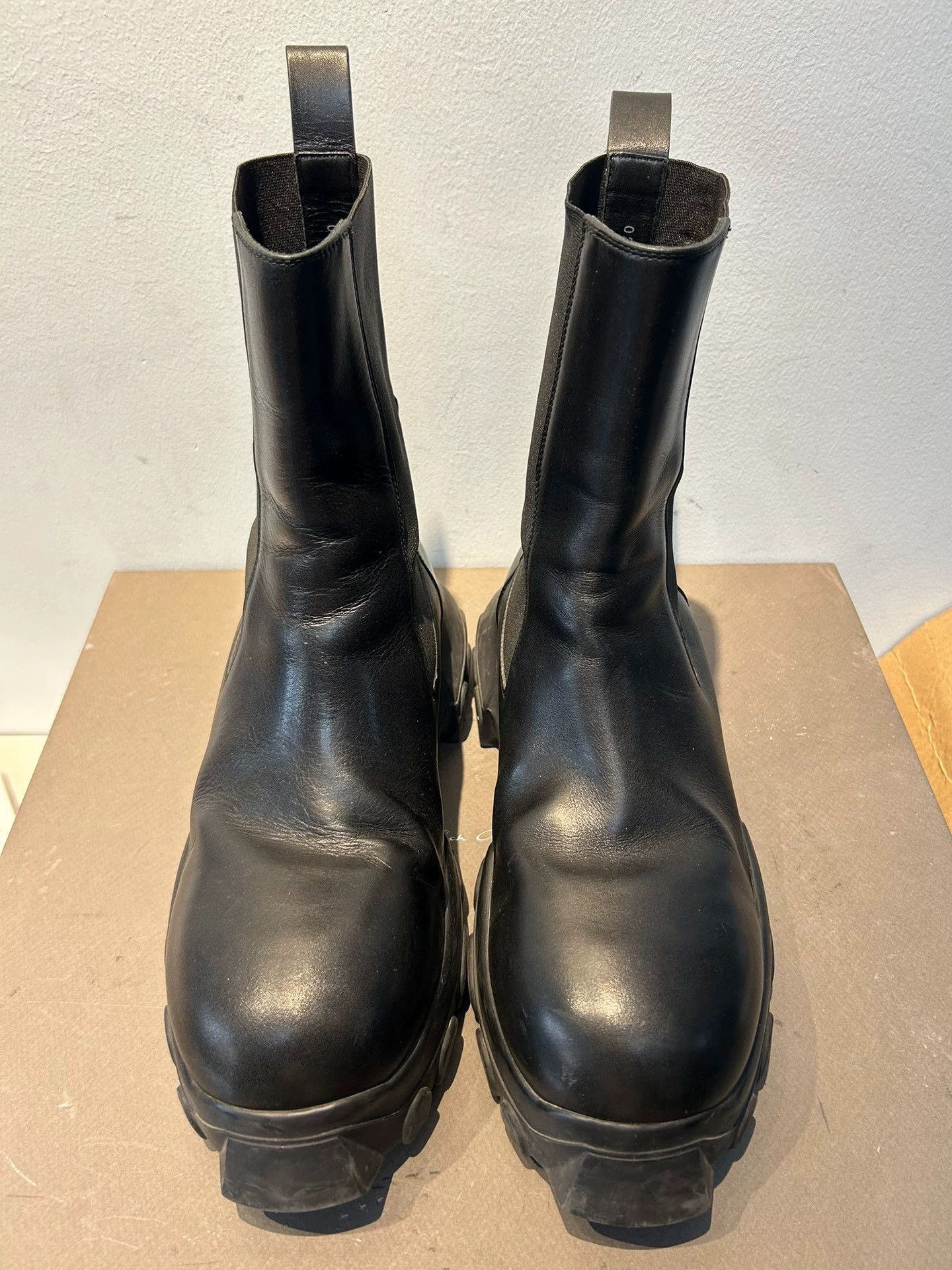 Rick Owens Rick Owens Chelsea boots with octopus sole Size US 8 / EU 41 - 1 Thumbnail