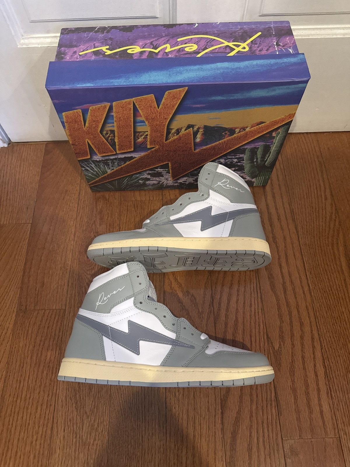 Reves Paris Reves Paris x Air Kiy ‘85 Hi size 10.5 Size US 10.5 / EU 43-44 - 1 Thumbnail