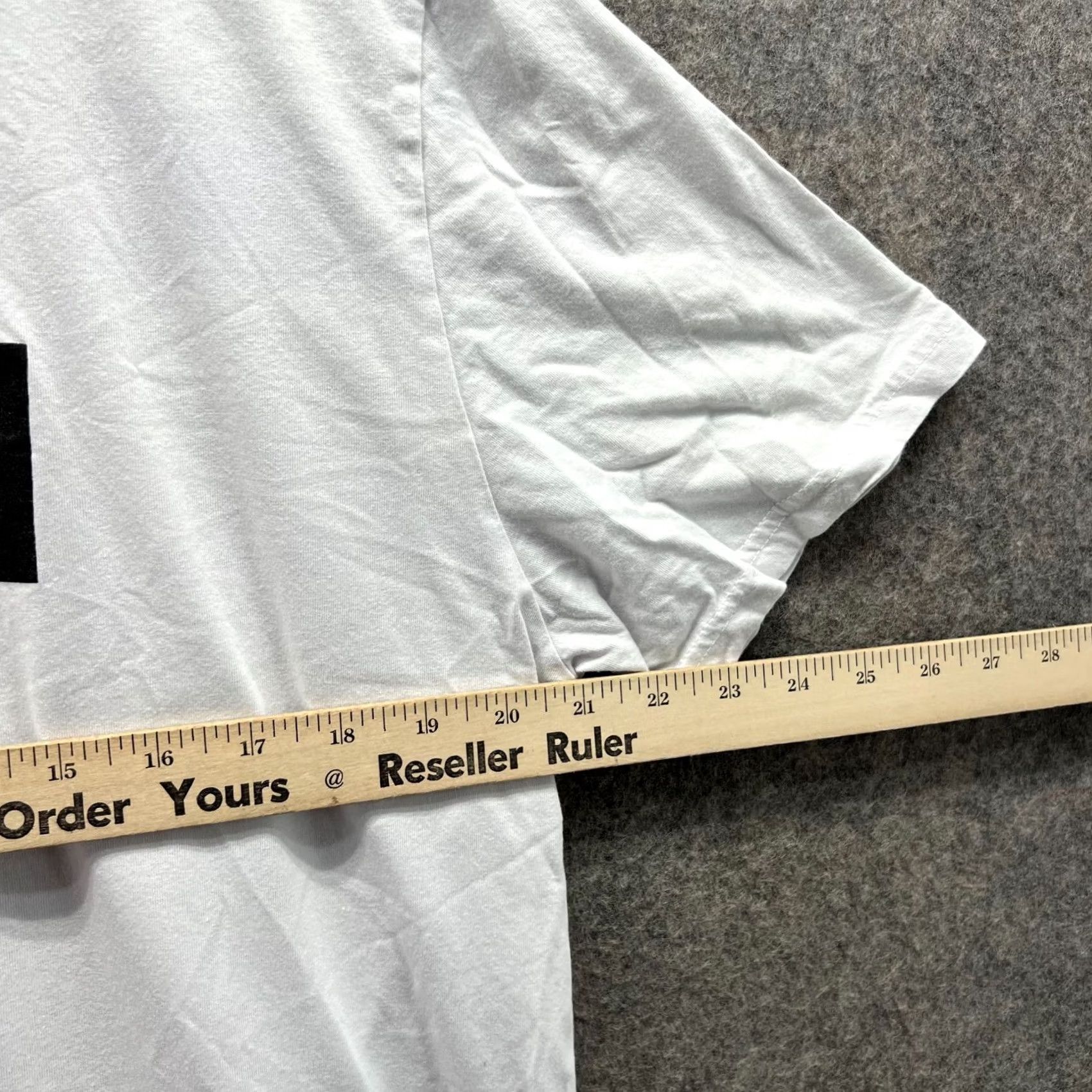 Nike VINTAGE Nike Shirt Men XL White Crewneck Tee Swoosh Box Logo Cotton Logo Athletic Tee XL Size US XL / EU 56 / 4 - 3 Thumbnail