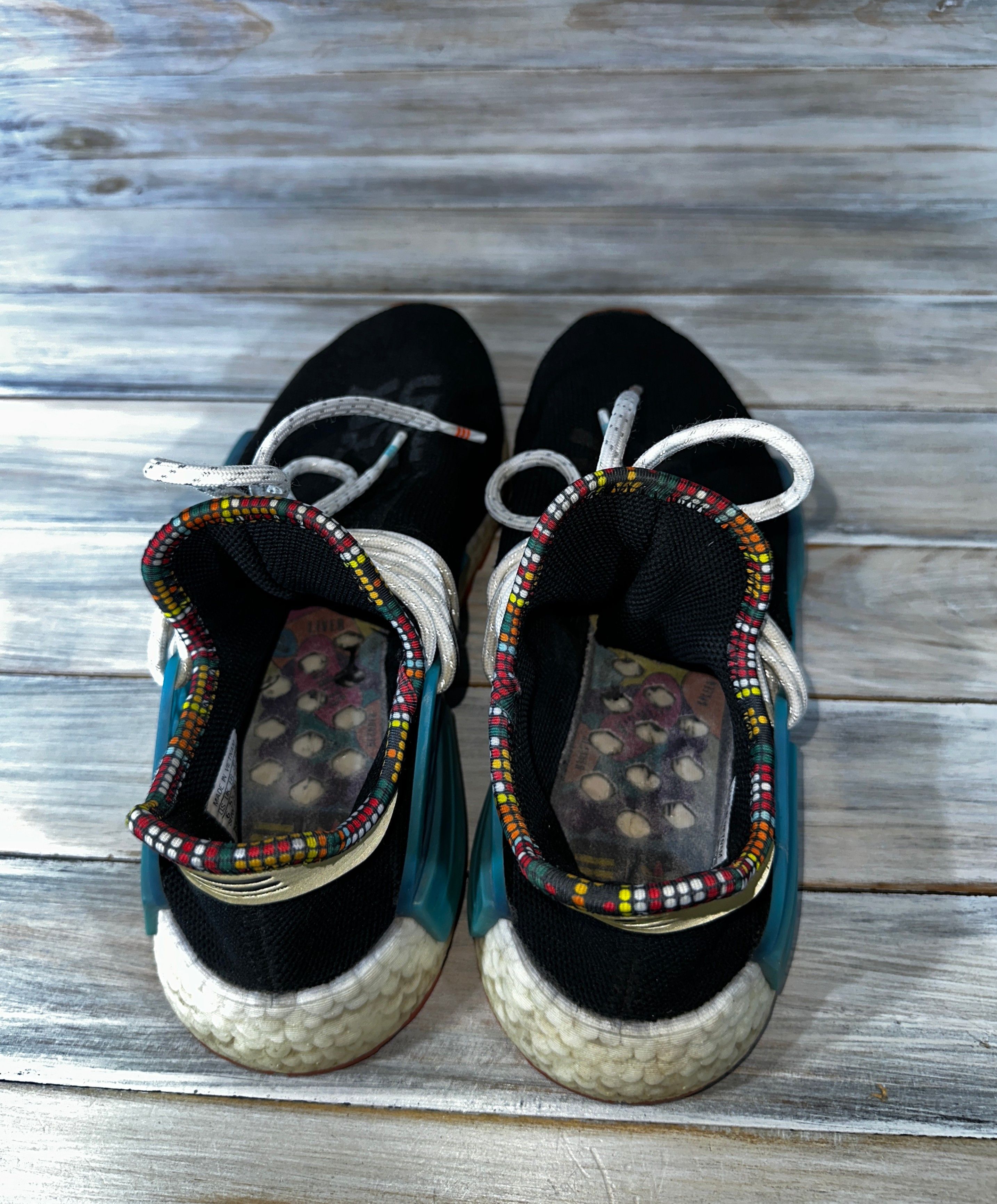 Adidas × Pharrell Adidas x Pharrell Williams Solar Hu NMD "Inspiration Pack" Size US 6 / EU 39 - 22 Thumbnail