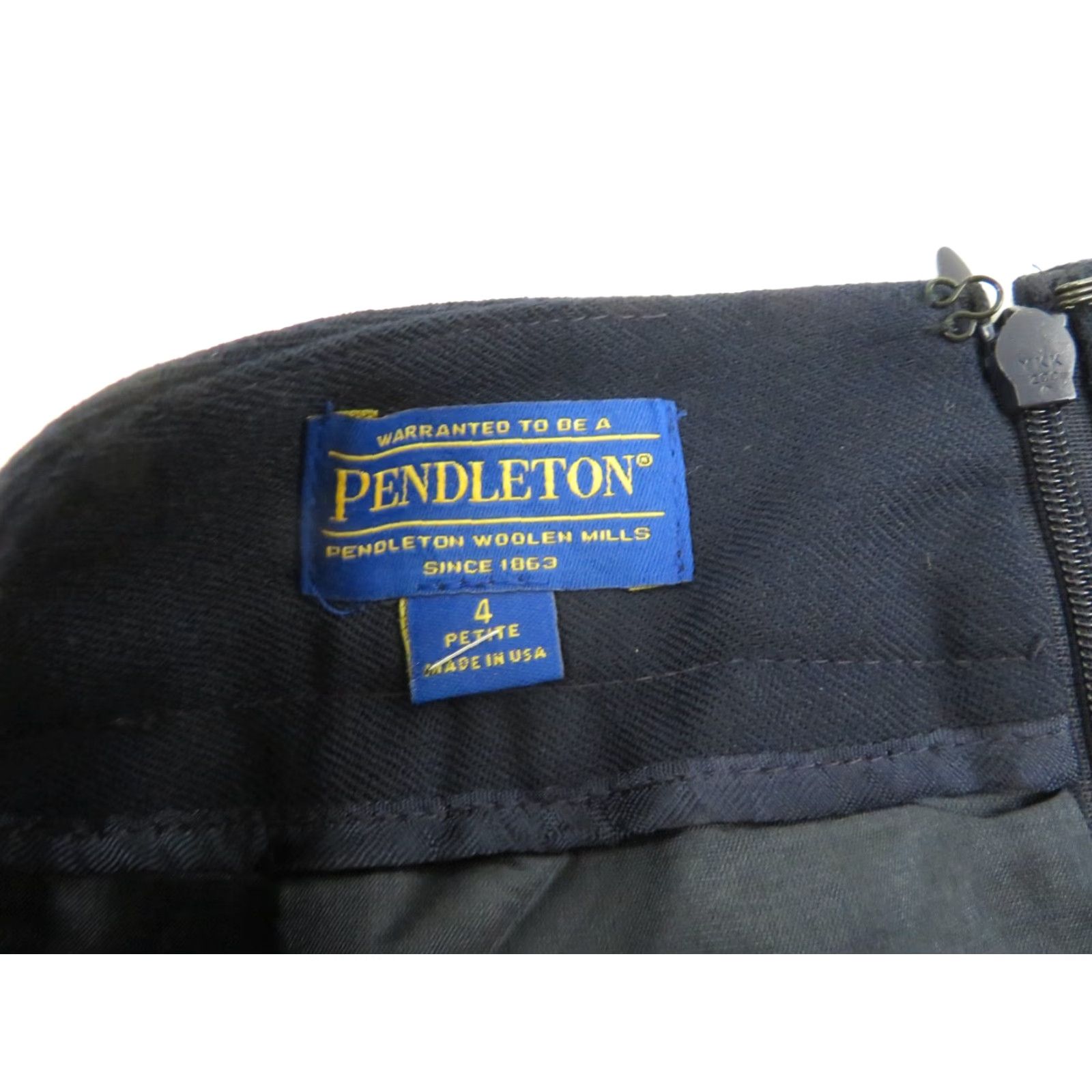 Pendleton VINTAGE Pendleton Wool Pencil Skirt USA Made 100% Virgin Wool Navy Blue Size 4P Women Knee Length NWT Demanded Keywords Size 27" / US 4 / IT 40 - 4 Thumbnail